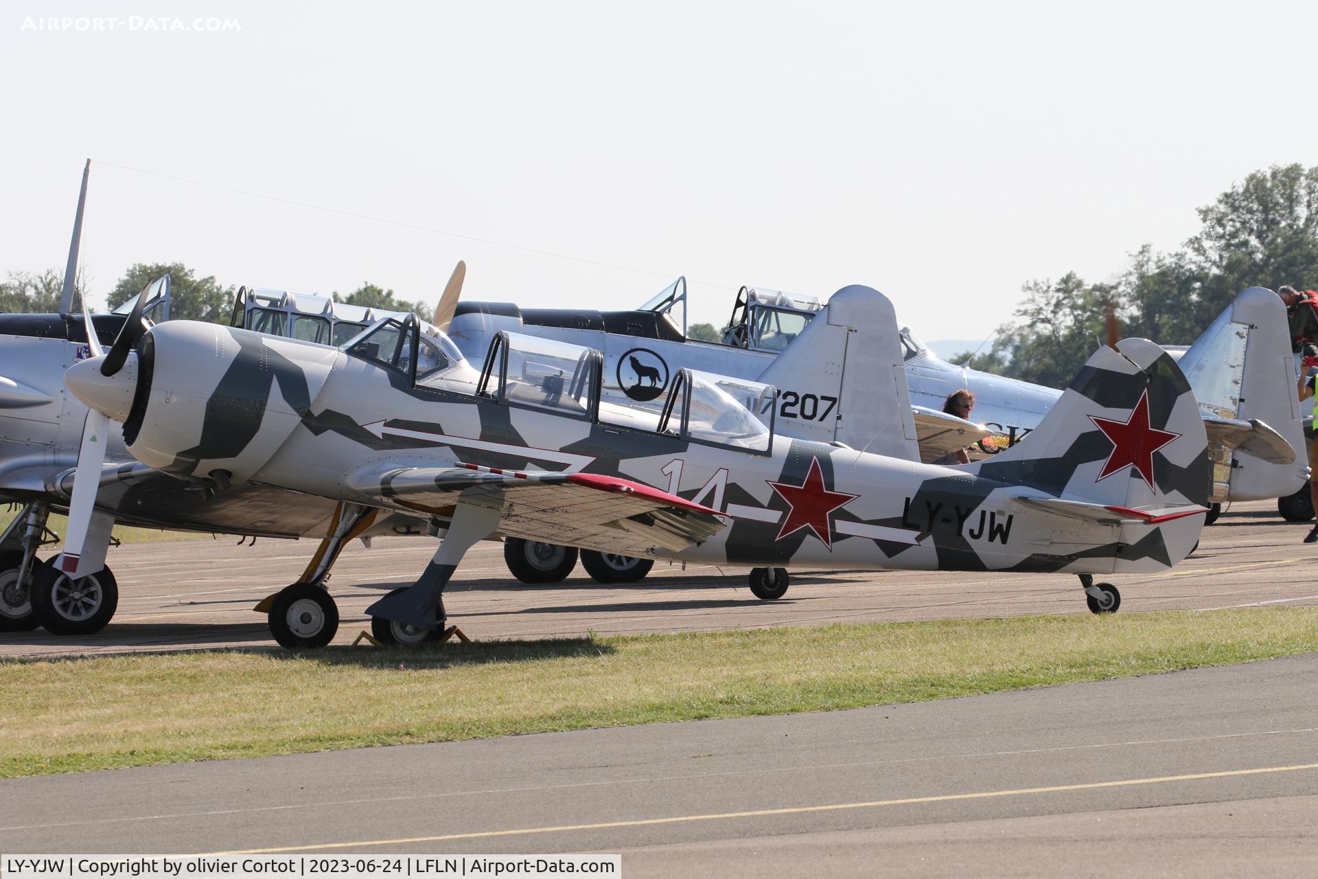 LY-YJW, Yakovlev Yak-52TD C/N 877807, 2023 airshow