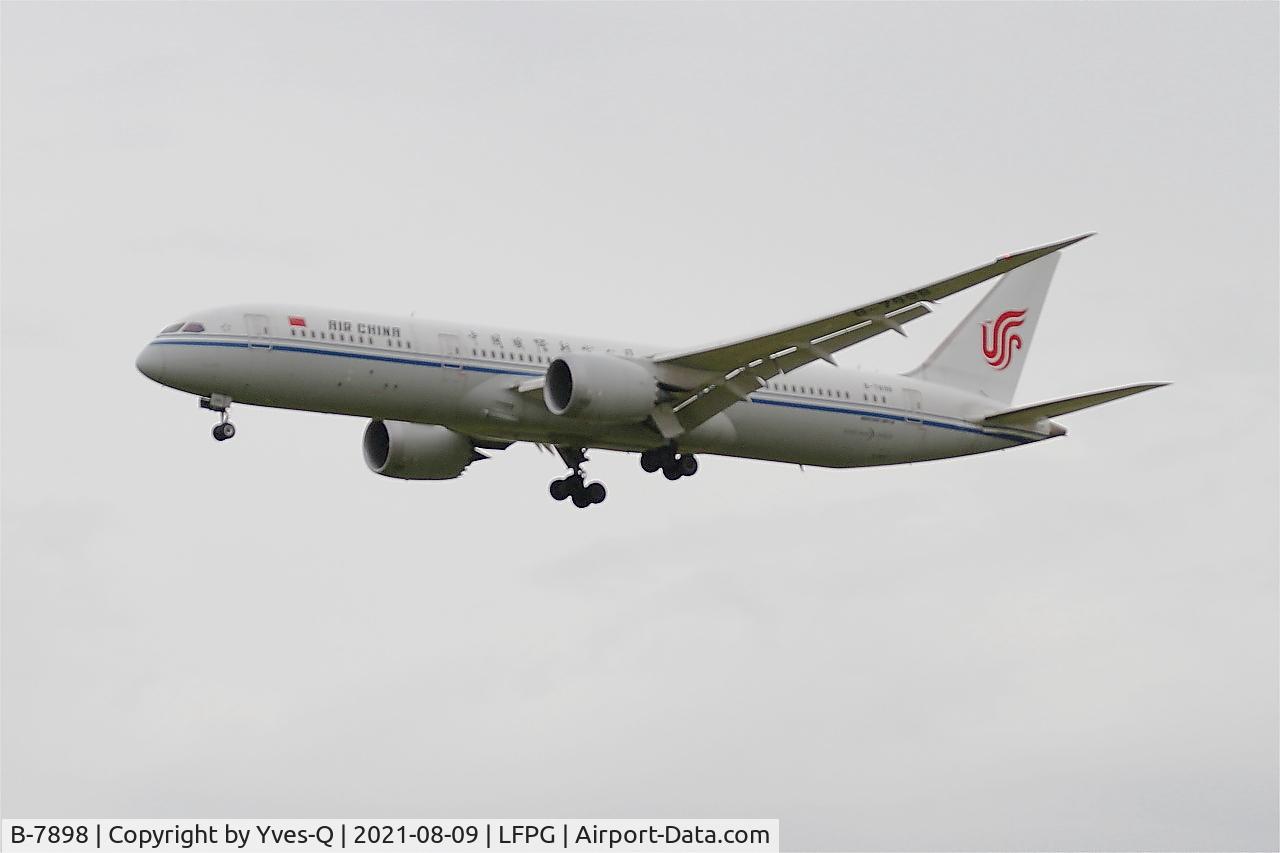 B-7898, 2016 Boeing 787-9 Dreamliner C/N 34310, Boeing 787-9 Dreamliner, On final rwy 26L, Roissy Charles De Gaulle airport (LFPG-CDG)