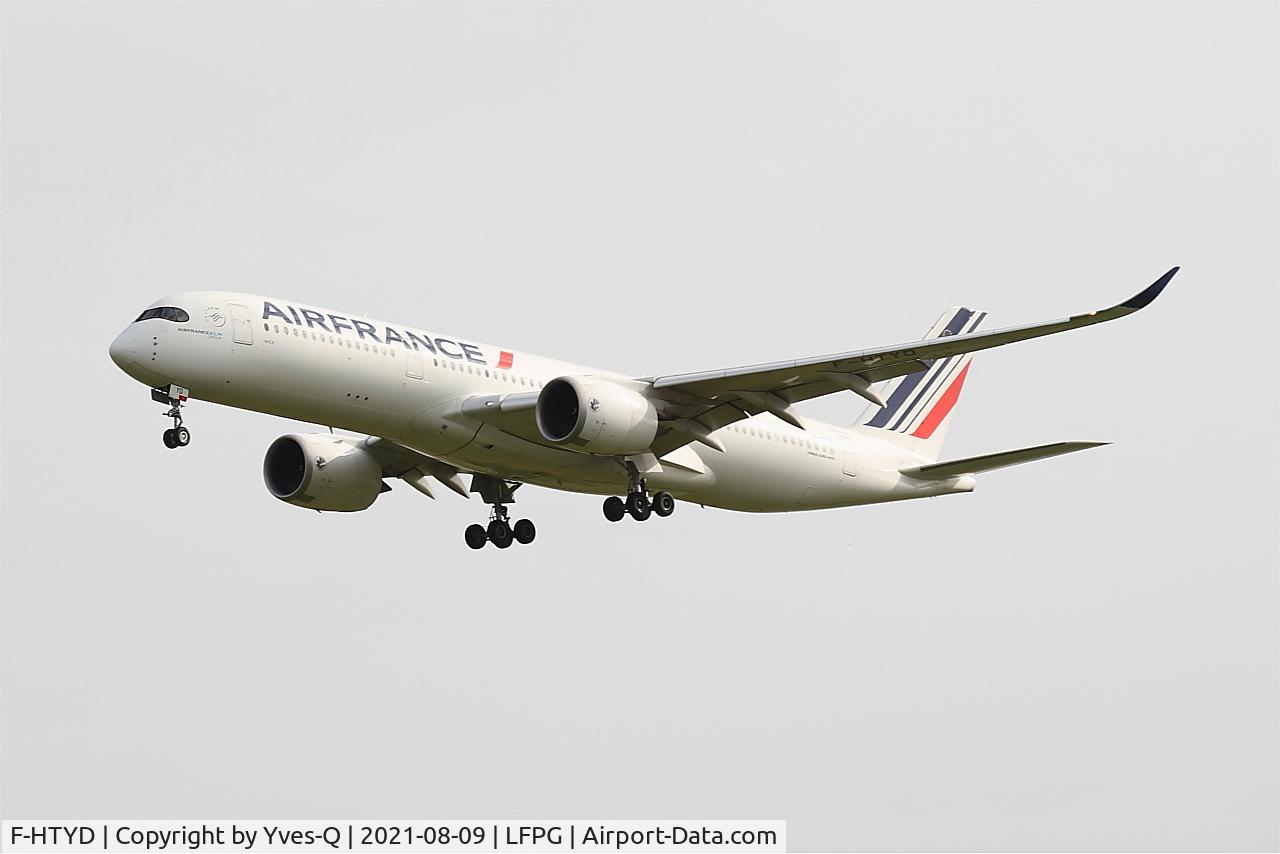 F-HTYD, 2020 Airbus A350-941 C/N 381, Airbus A350-941, Short approach rwy 26L, Roissy Charles De Gaulle airport (LFPG-CDG)