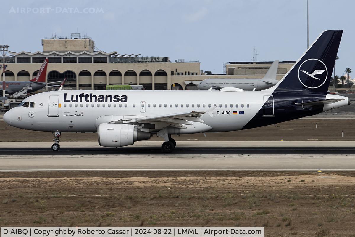 D-AIBQ, 2006 Airbus A319-112 C/N 2652, Runway 31