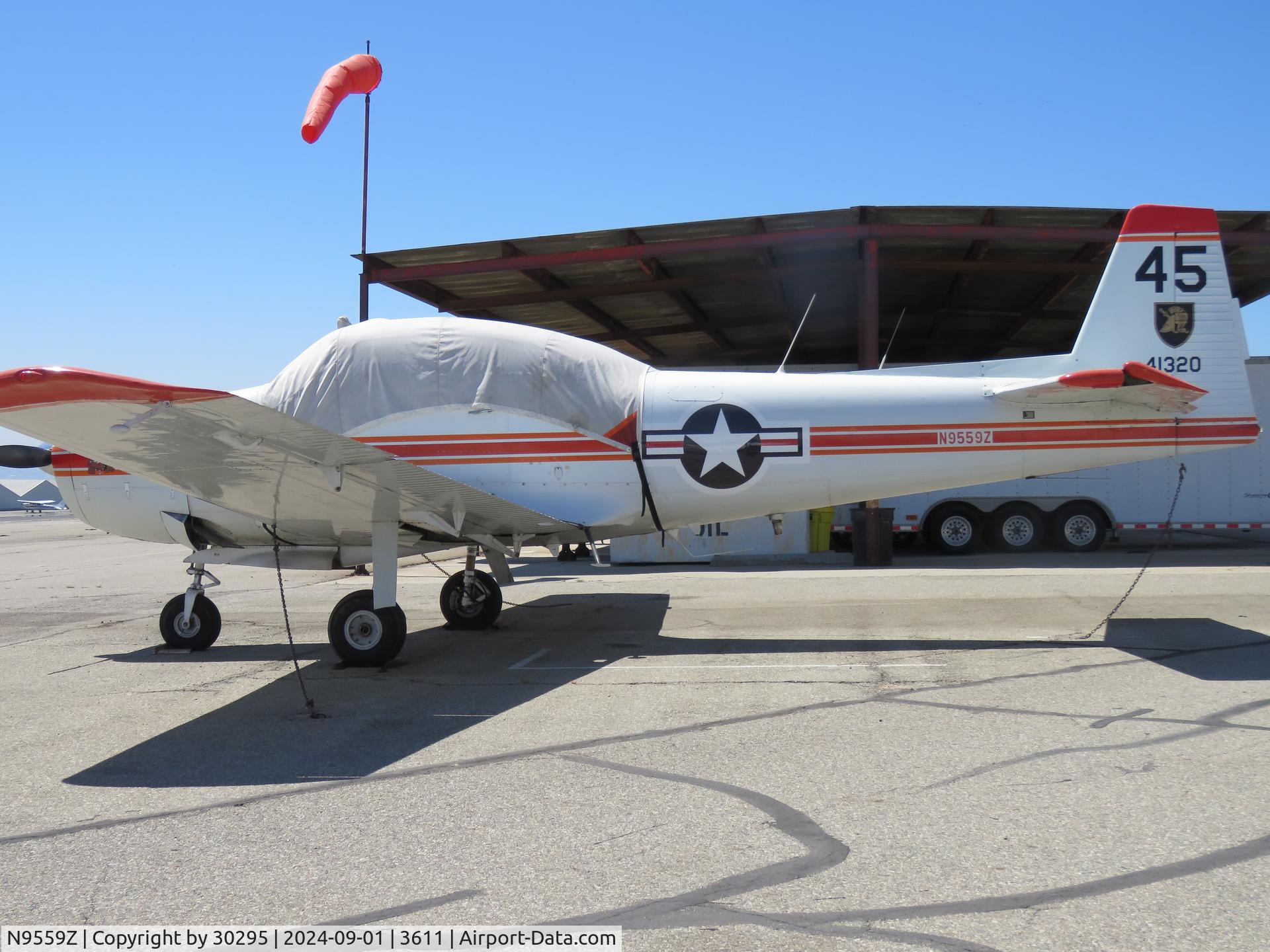 N9559Z, 1948 Ryan Navion A C/N NAV-4-1320, Parked