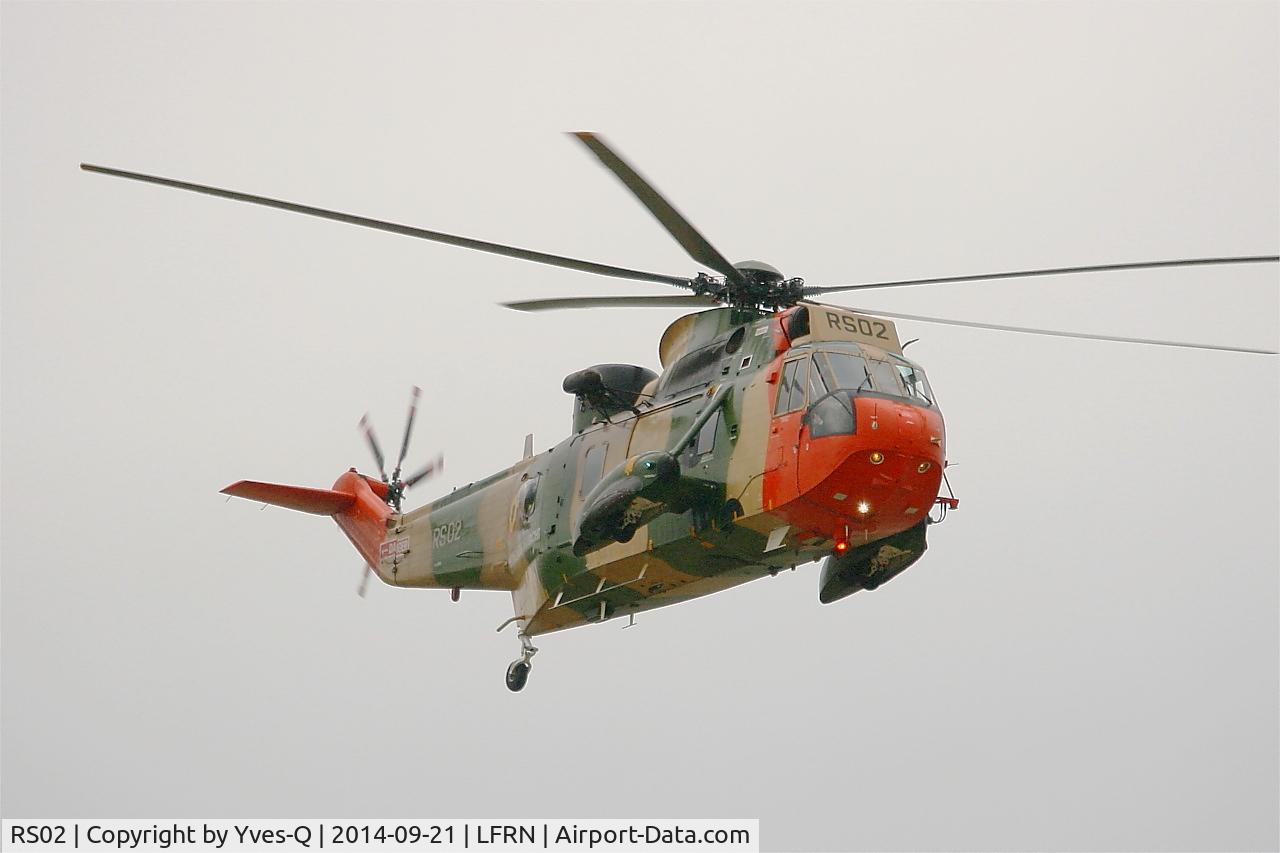 RS02, 1976 Westland Sea King Mk.48 C/N WA832, Westland WS-61 Sea King Mk.48, On display, Rennes-St Jacques airport (LFRN-RNS)