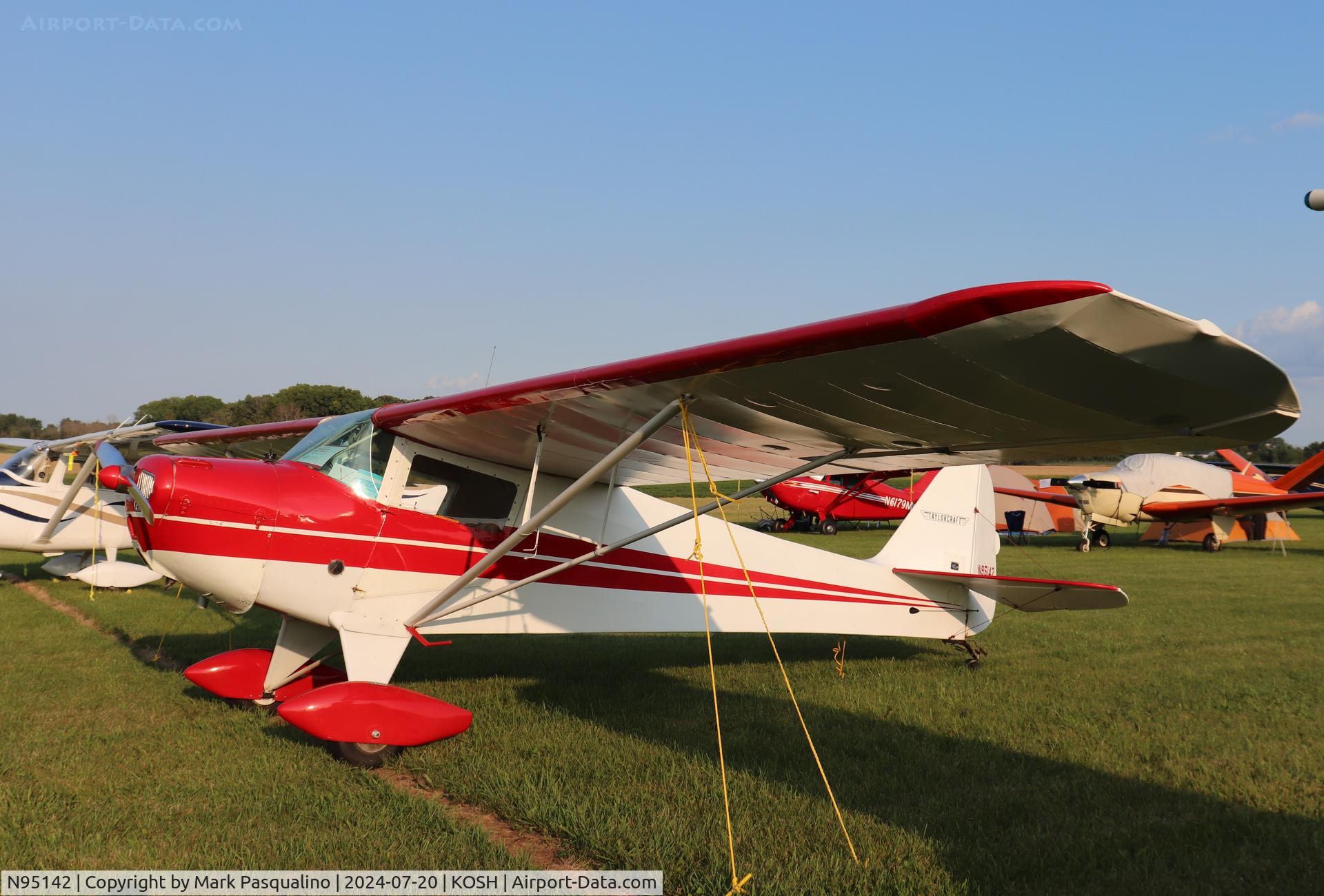 N95142, 1946 Taylorcraft BC12-D C/N 9542, Taylorcraft BC12-D