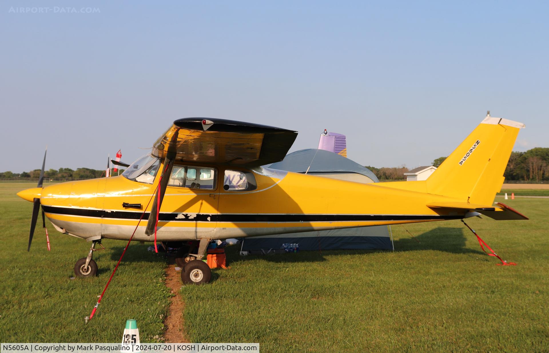 N5605A, 1956 Cessna 172 C/N 28205, Cessna 172