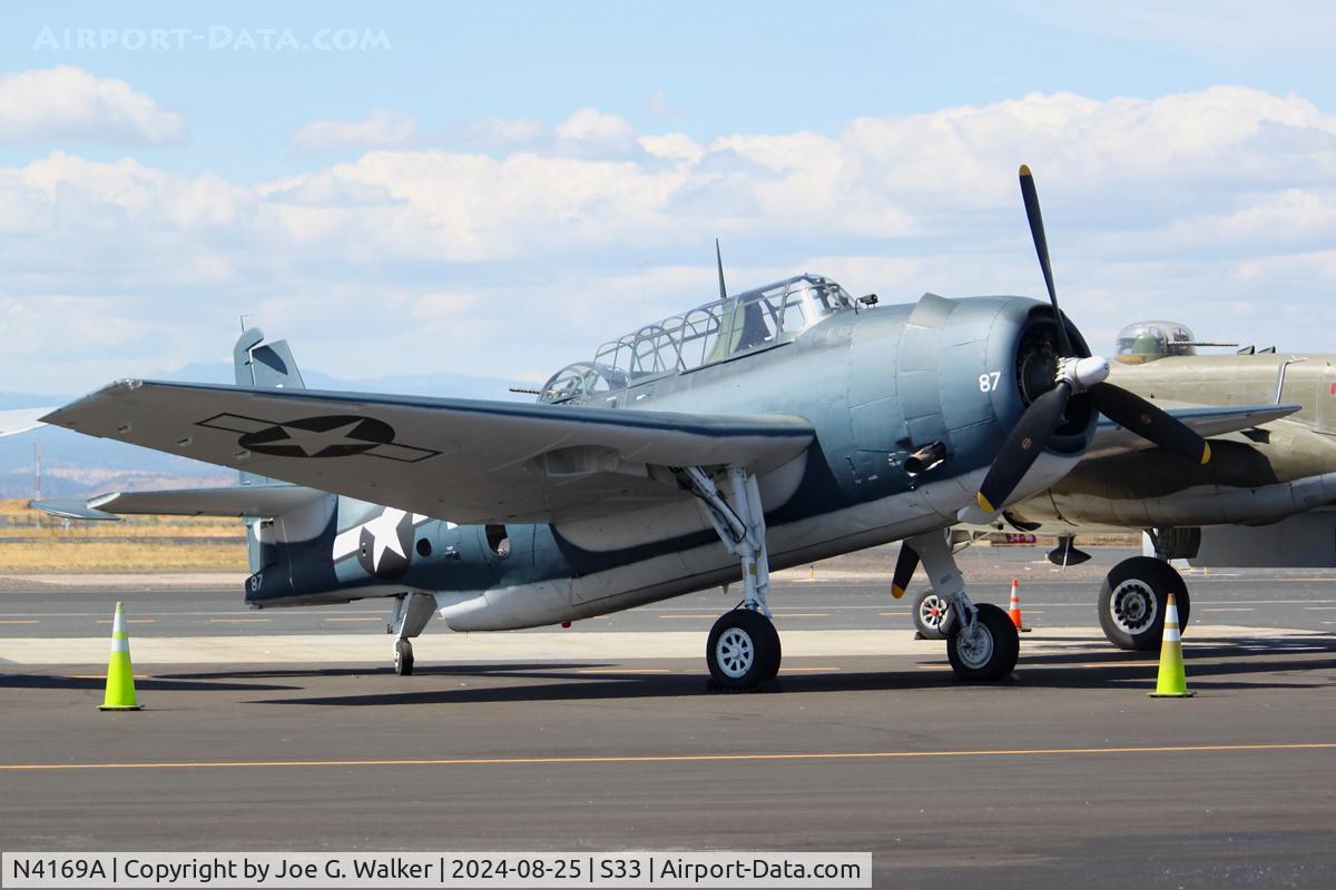 N4169A, 1945 Grumman TBM-3E (TBF-1C) Avenger C/N 5653, Nice looking Avenger seen basking in the Oregon desert sun.