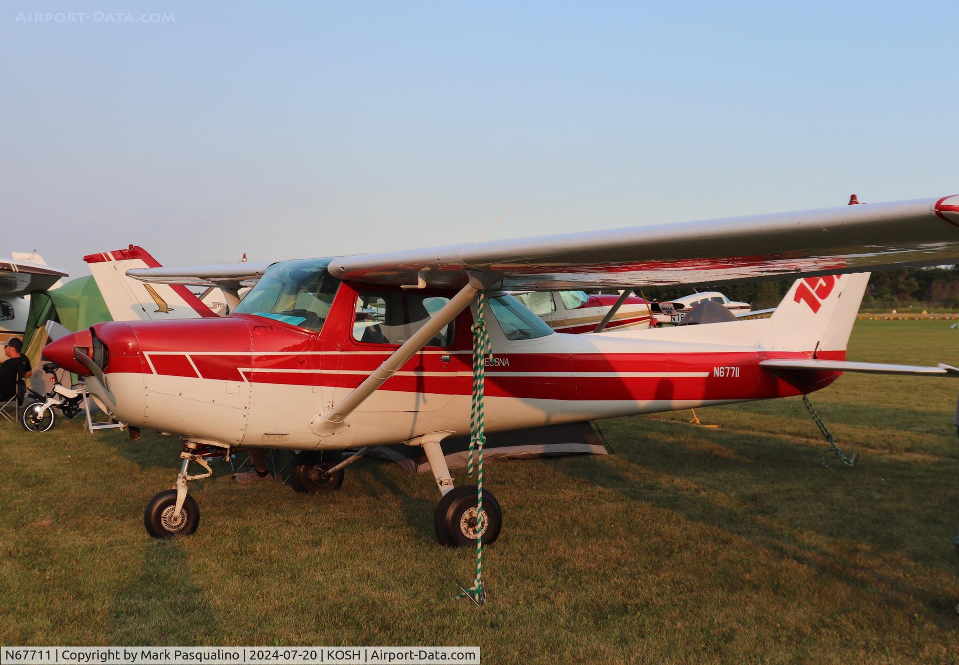 N67711, 1978 Cessna 152 C/N 15281976, Cessna 152