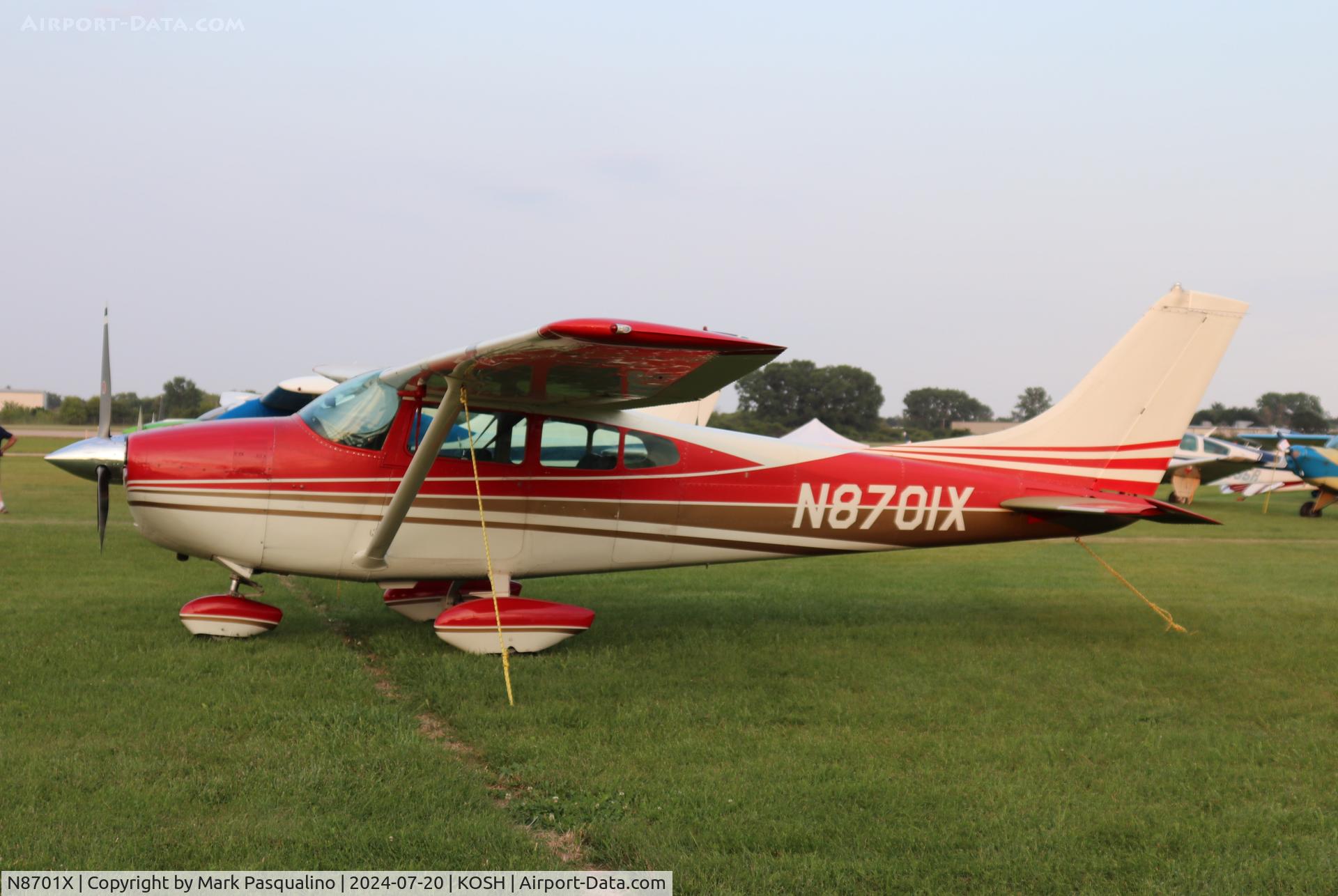 N8701X, 1960 Cessna 182D Skylane C/N 18253101, Cessna 182D