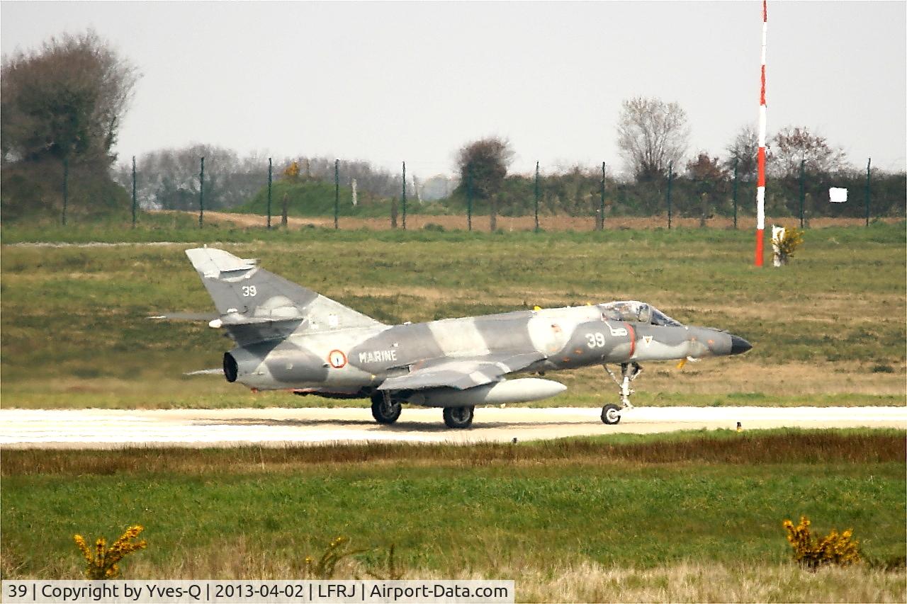 39, Dassault Super Etendard C/N 39, Dassault Super Etendard, Landivisiau Naval Air Base (LFRJ)