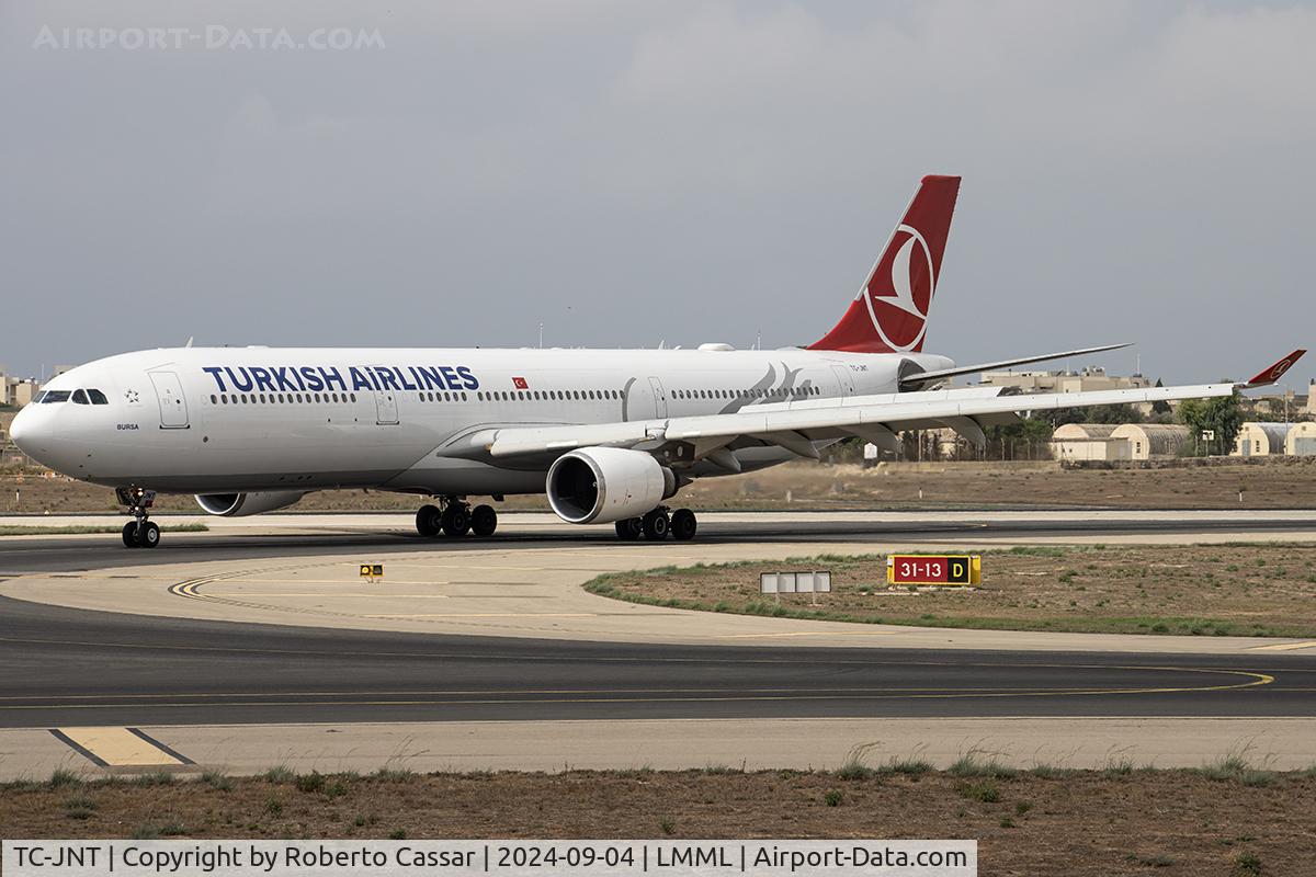 TC-JNT, 2013 Airbus A330-303 C/N 1476, Vacating Delta