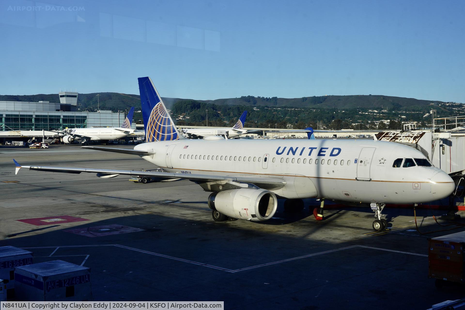 N841UA, 2001 Airbus A319-131 C/N 1545, SFO 2024.