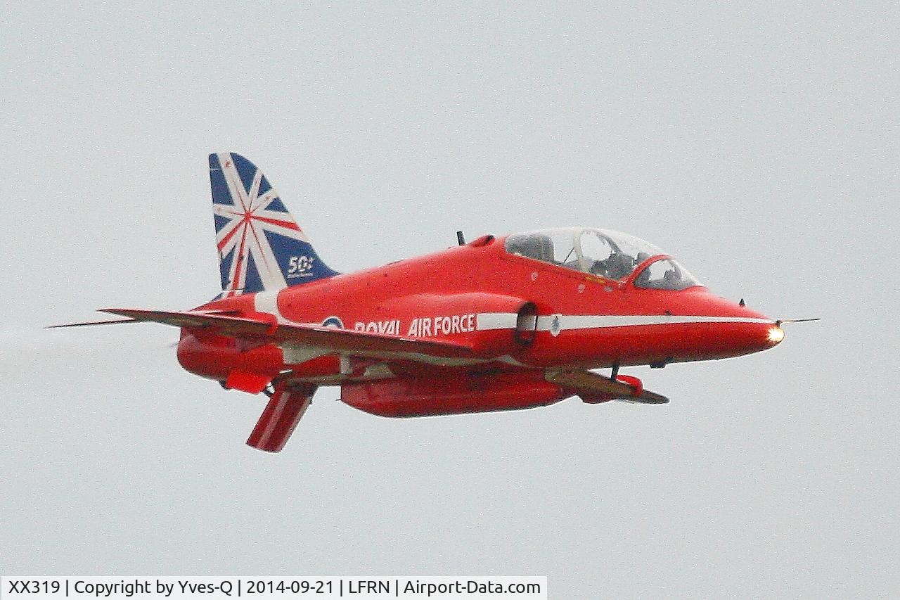 XX319, 1980 Hawker Siddeley Hawk T.1A C/N 162/312144, Red Arrows Hawker Siddeley Hawk T.1A, Rennes-St Jacques airport (LFRN-RNS)