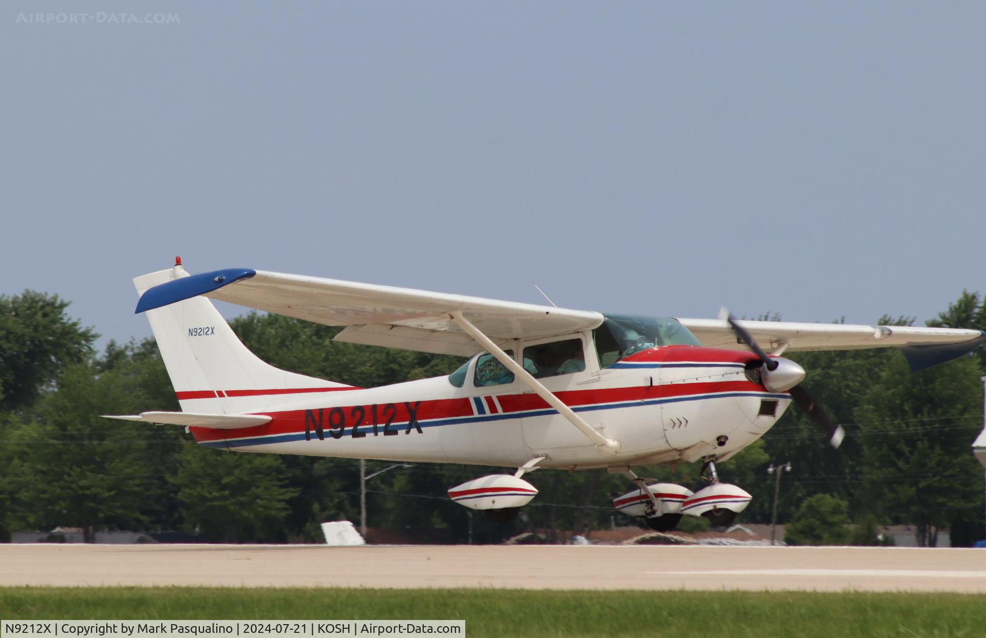 N9212X, 1961 Cessna 182E Skylane C/N 18253612, Cessna 182E