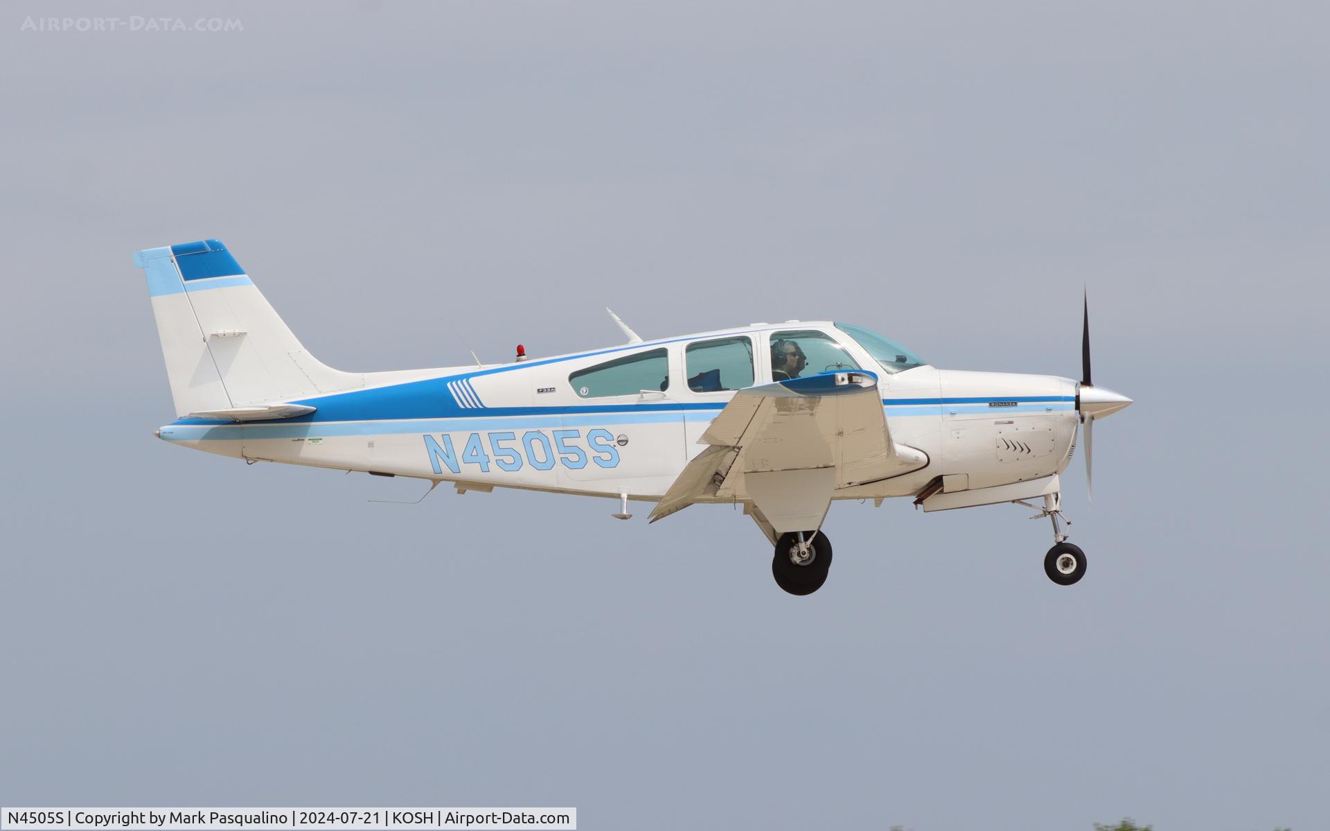 N4505S, 1975 Beech F33A Bonanza C/N CE-596, Beech F33A