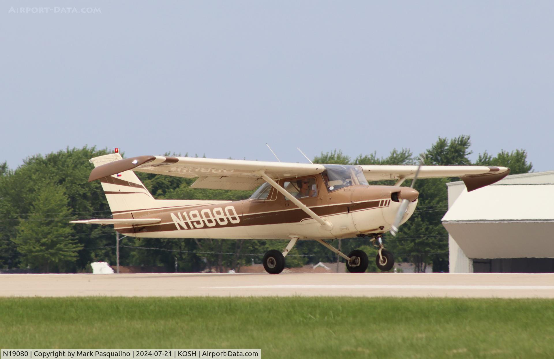 N19080, 1972 Cessna 150L C/N 15074151, Cessna 150L