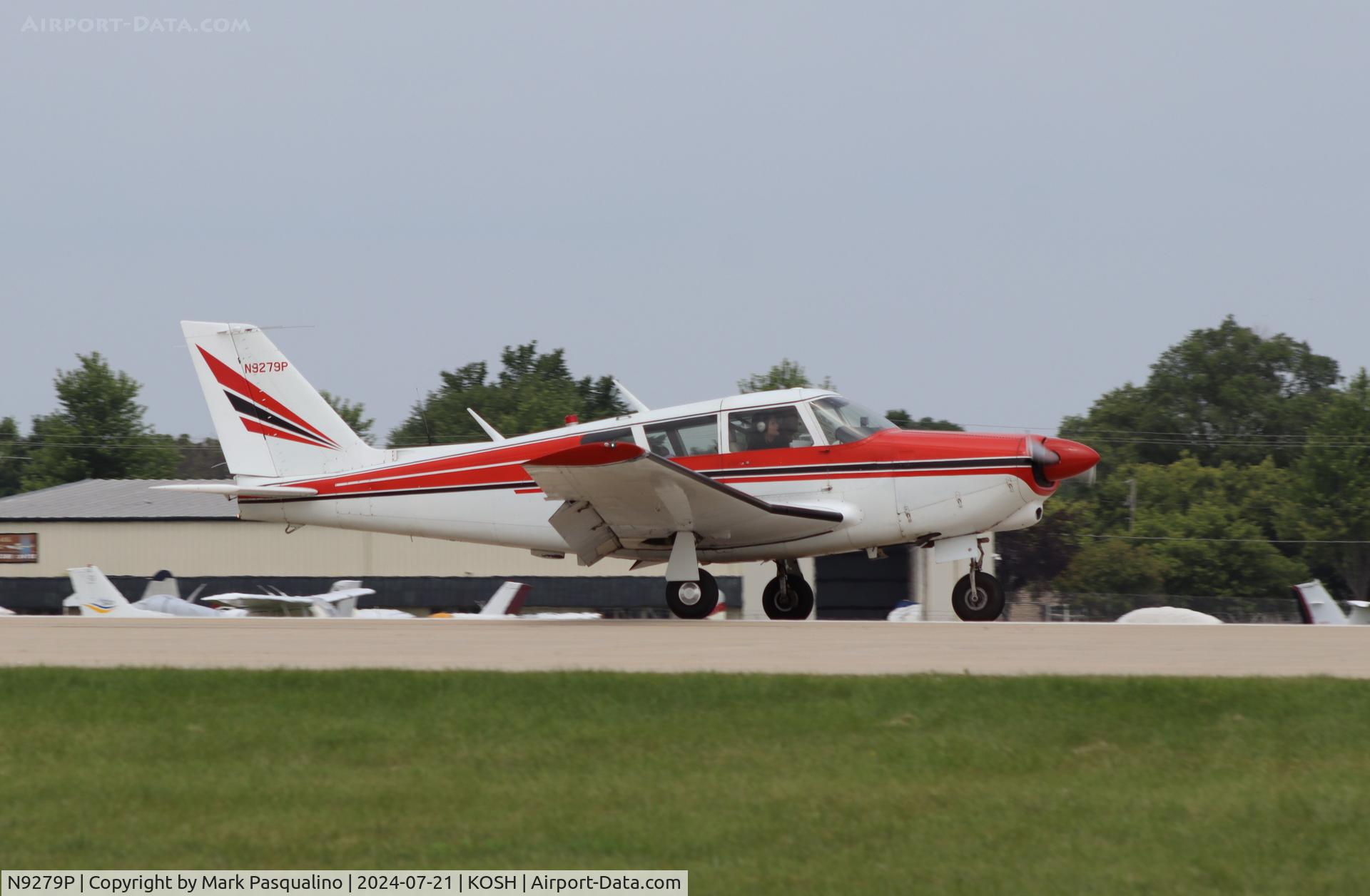 N9279P, 1968 Piper PA-24-260 C/N 24-4780, Piper PA-24-260