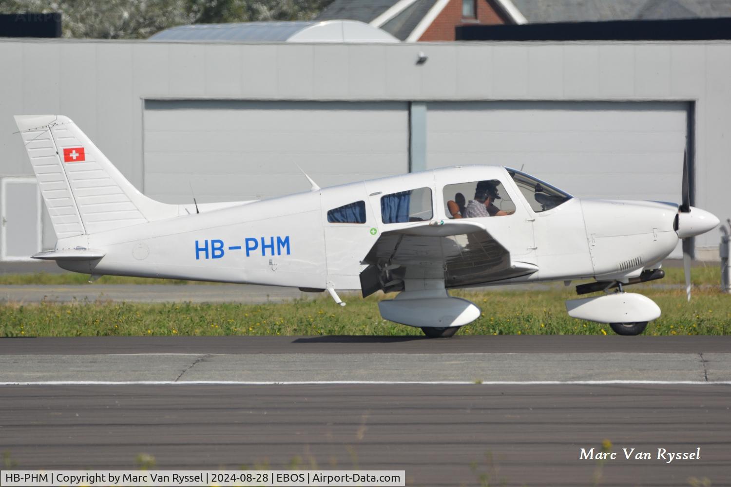 HB-PHM, 1982 Piper PA-28-181 Archer II C/N 28-8390038, Ready for take-off at Ostend Airport.