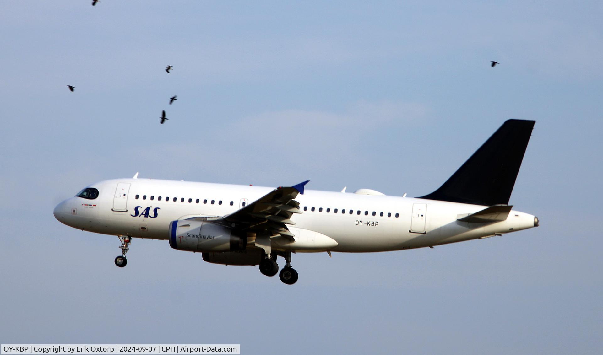 OY-KBP, 2006 Airbus A319-132 C/N 2888, OY-KBP landing rw 04L