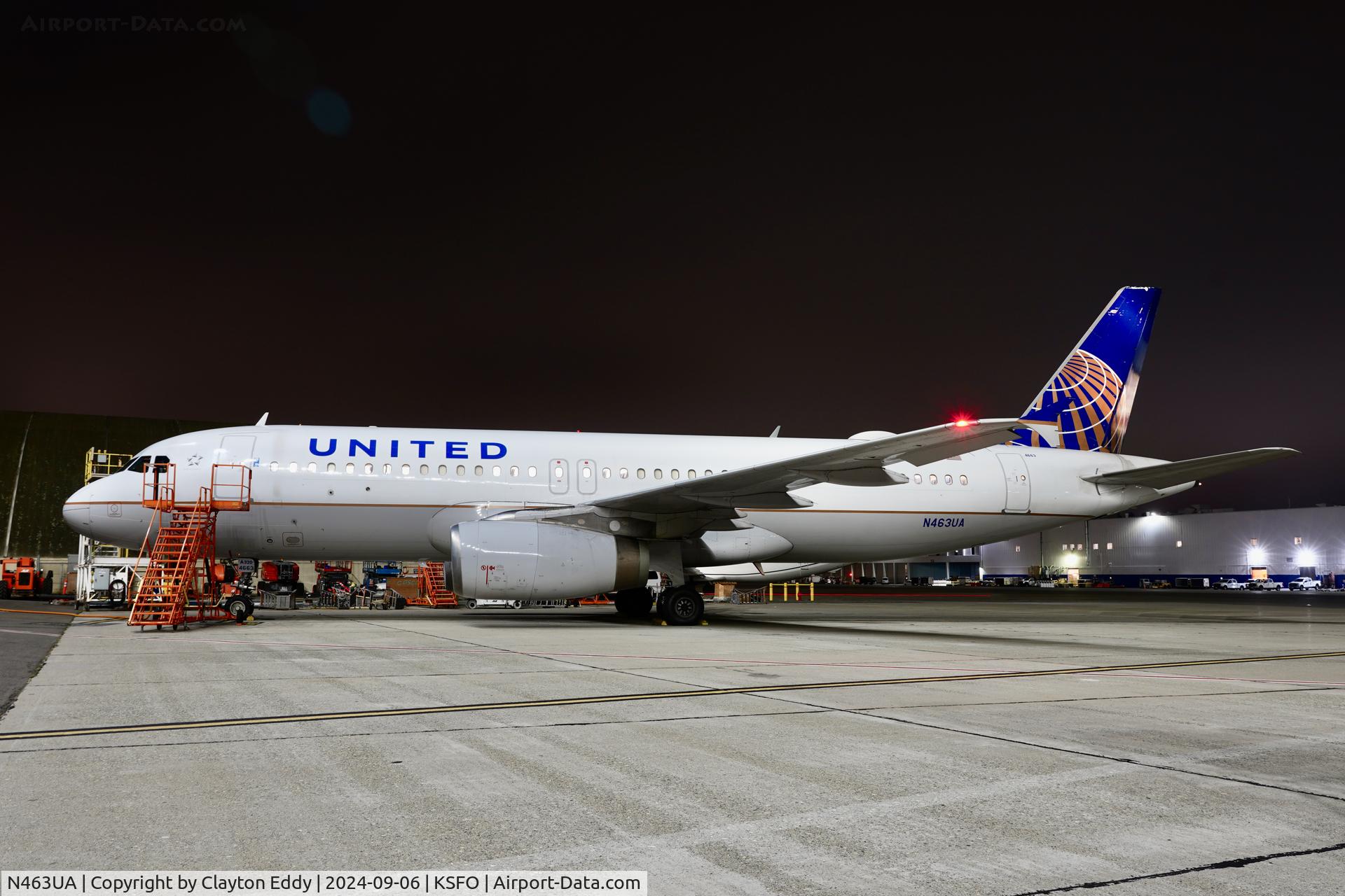 N463UA, 2000 Airbus A320-232 C/N 1282, SFO 2024.