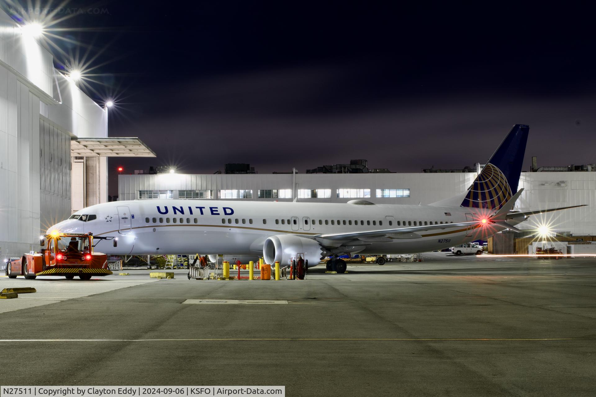 N27511, 2018 Boeing 737-9 MAX C/N 64493, SFO 2024.