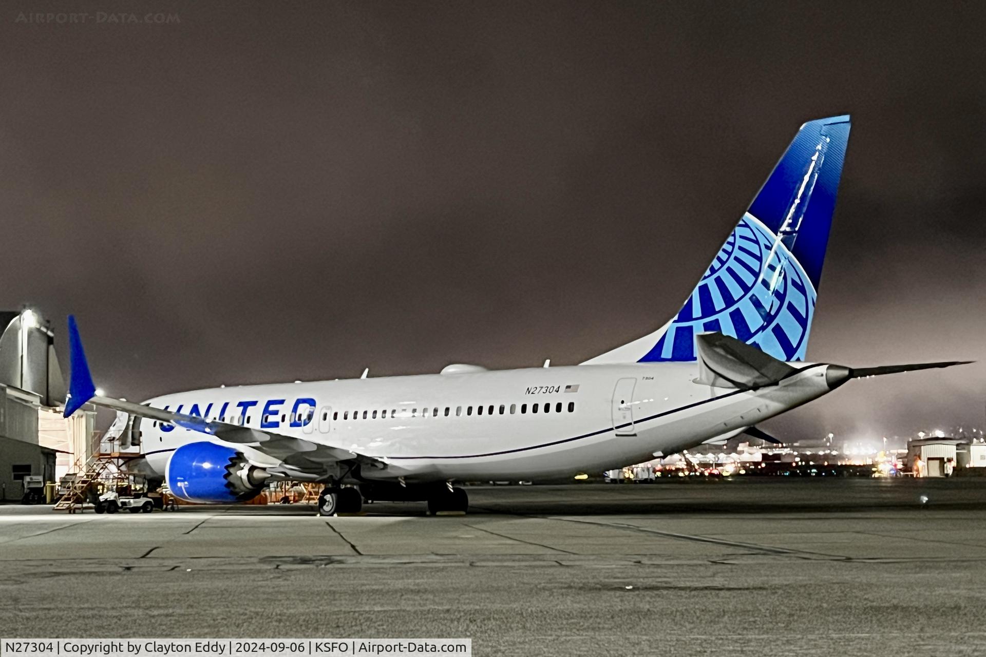 N27304, 2023 Boeing 737-8 MAX C/N 67562, SFO 2024.