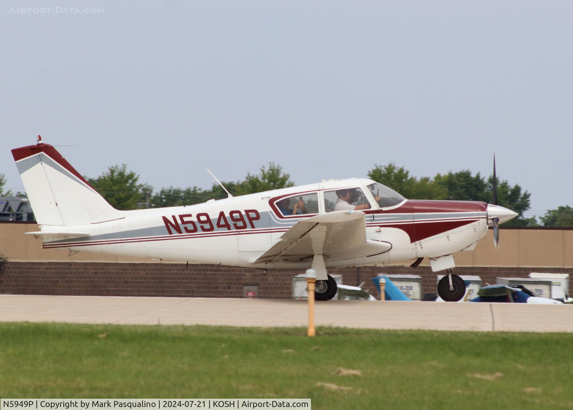 N5949P, 1959 Piper PA-24-250 Comanche C/N 24-1040, Piper PA-24-250