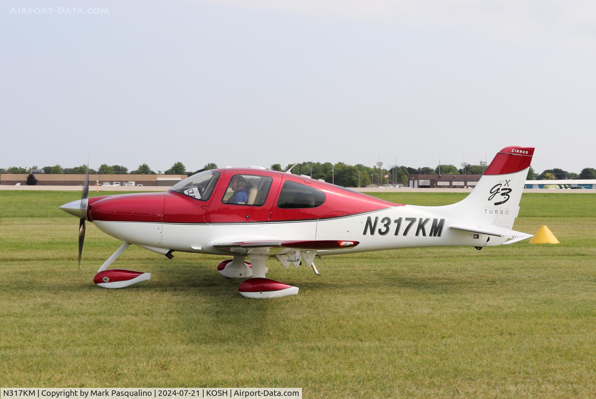 N317KM, 2008 Cirrus SR22 C/N 2942, Cirrus SR22