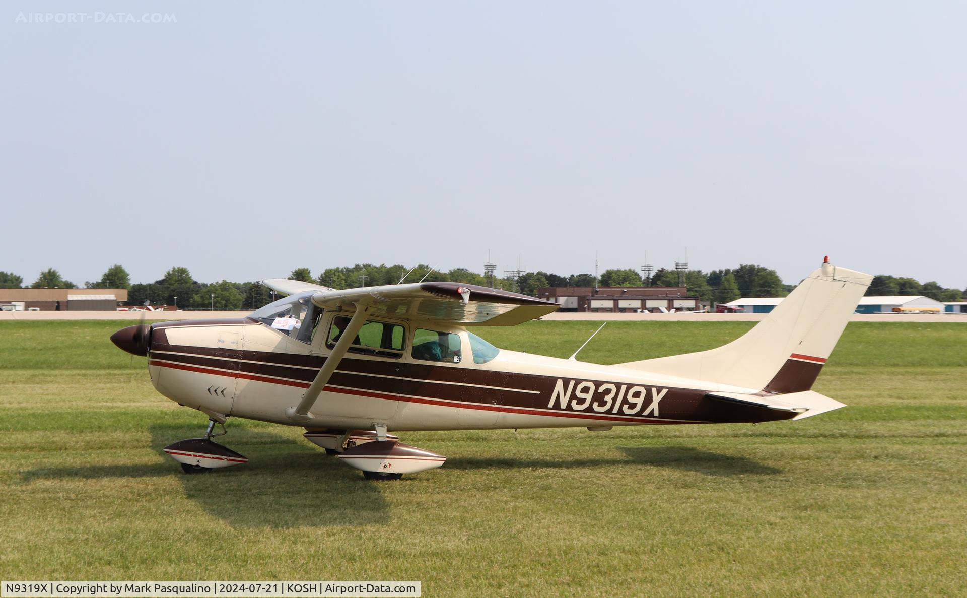 N9319X, 1961 Cessna 182E Skylane C/N 18253719, Cessna 182E