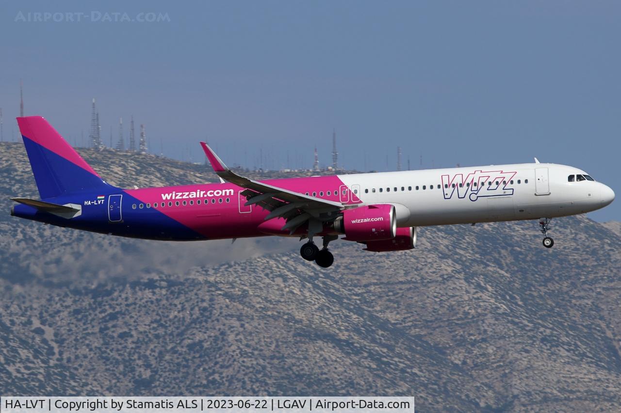HA-LVT, 2021 Airbus A321-271NX C/N 10424, 03L