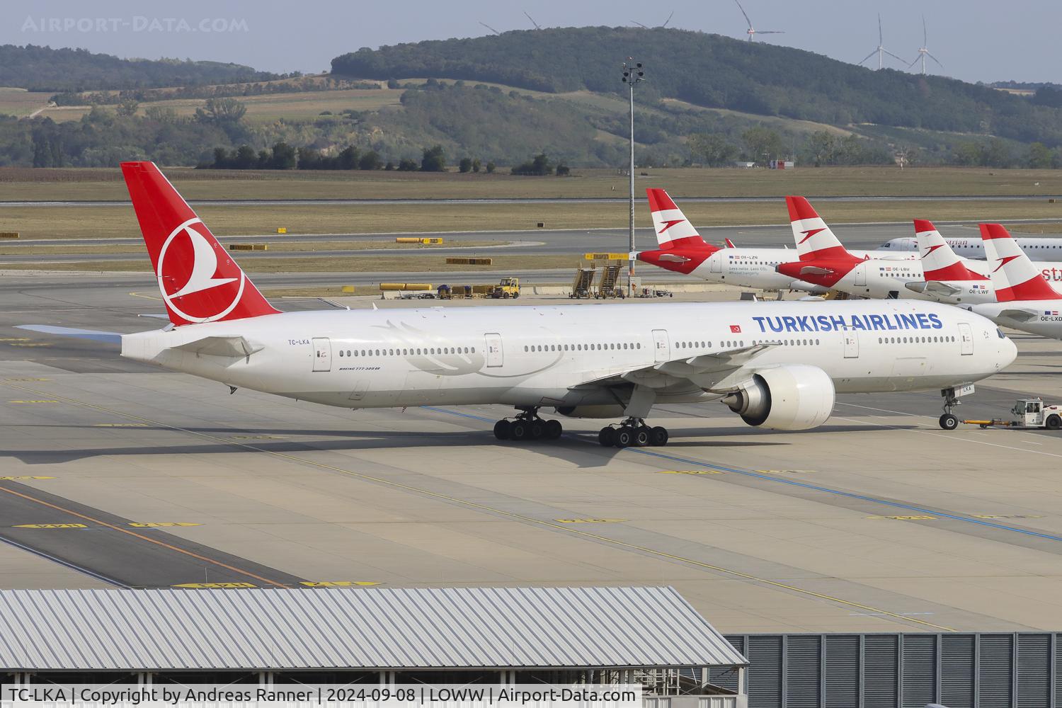 TC-LKA, 2013 Boeing 777-36N/ER C/N 41818, Turkish Airlines Boeing 777