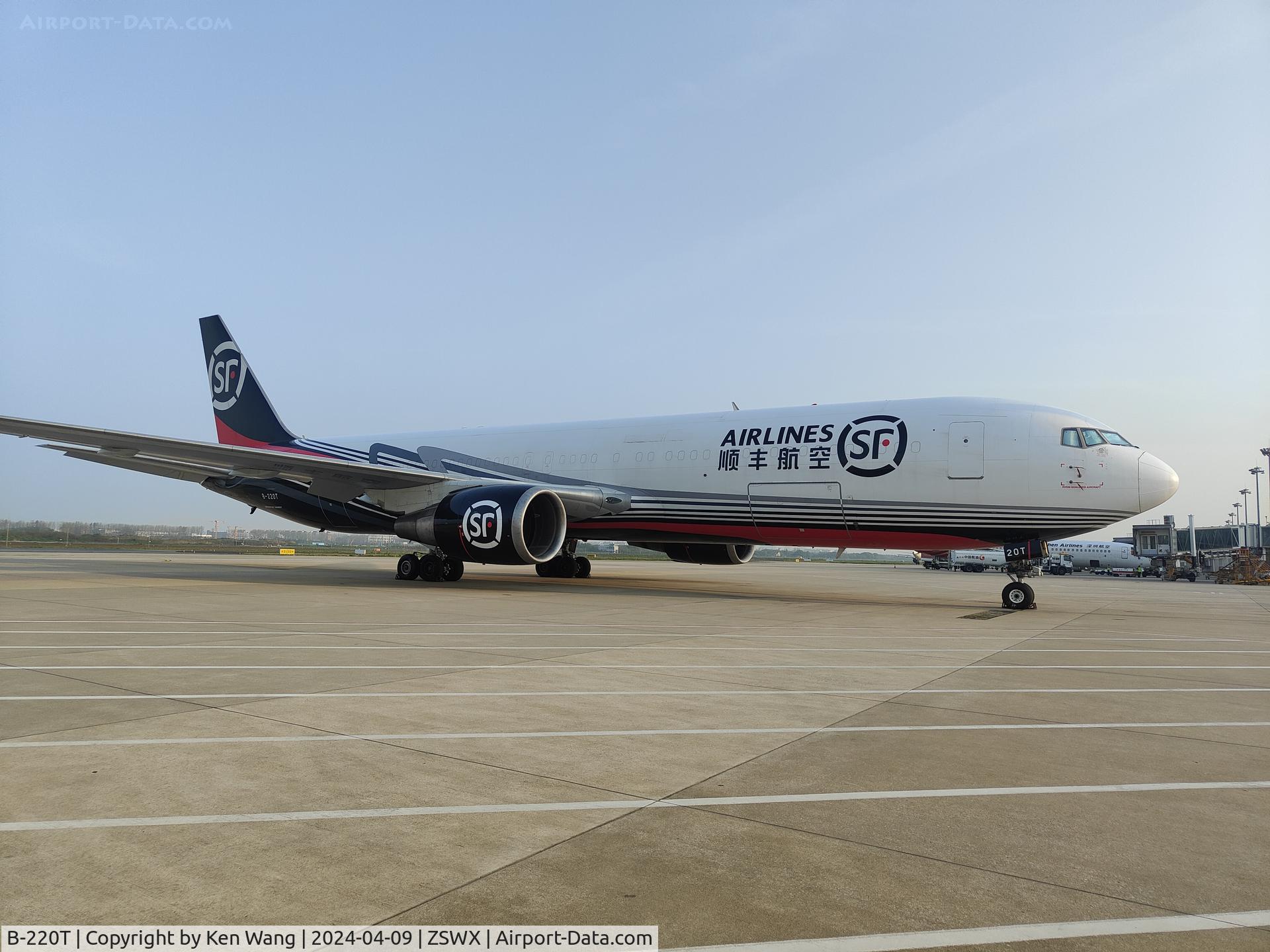 B-220T, 1996 Boeing 767-316/ER C/N 26329, SF express B767 parked in Wuxi