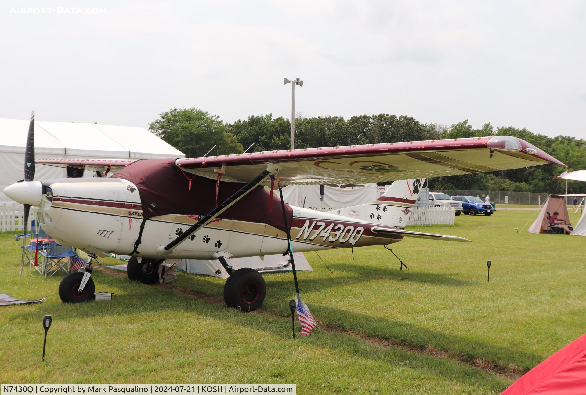 N7430Q, 1972 Cessna 182P Skylane C/N 18261070, Cessna 182P