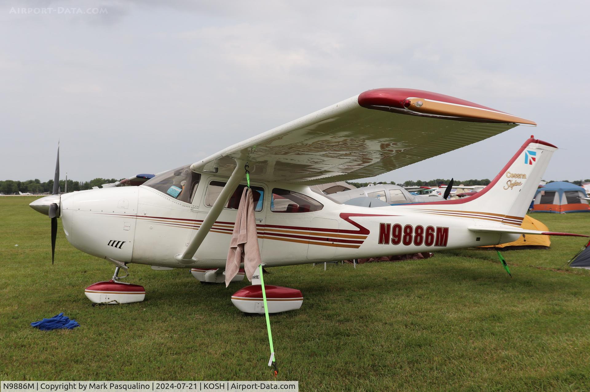 N9886M, 1976 Cessna 182P Skylane C/N 18264784, Cessna 182P