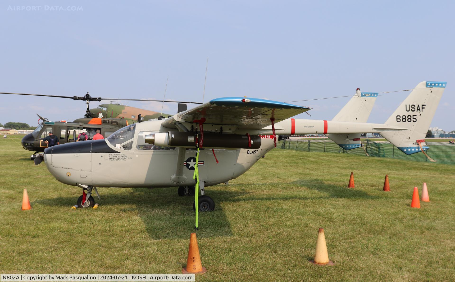 N802A, 1968 Cessna O-2A (M337B) Super Skymaster Super Skymaster C/N 337M-0174, Cessna O-2A