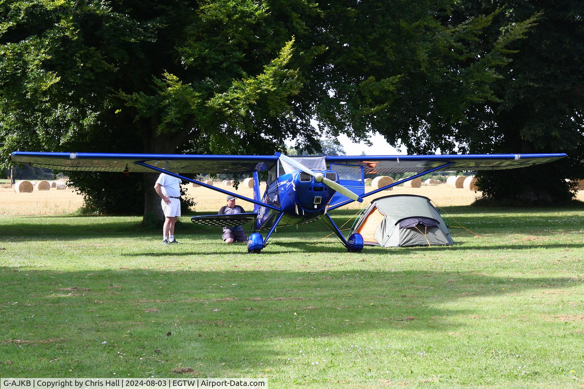 G-AJKB, 1946 Luscombe 8E Silvaire C/N 3058, Oaksey Park