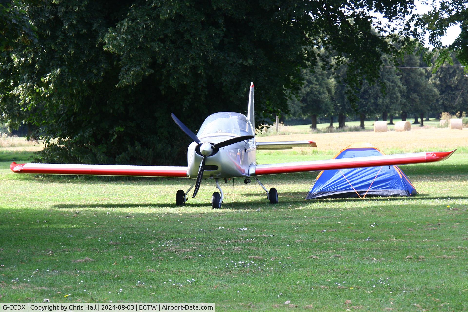 G-CCDX, 2003 Aerotechnik EV-97 Eurostar C/N PFA 315-14013, Oaksey Park