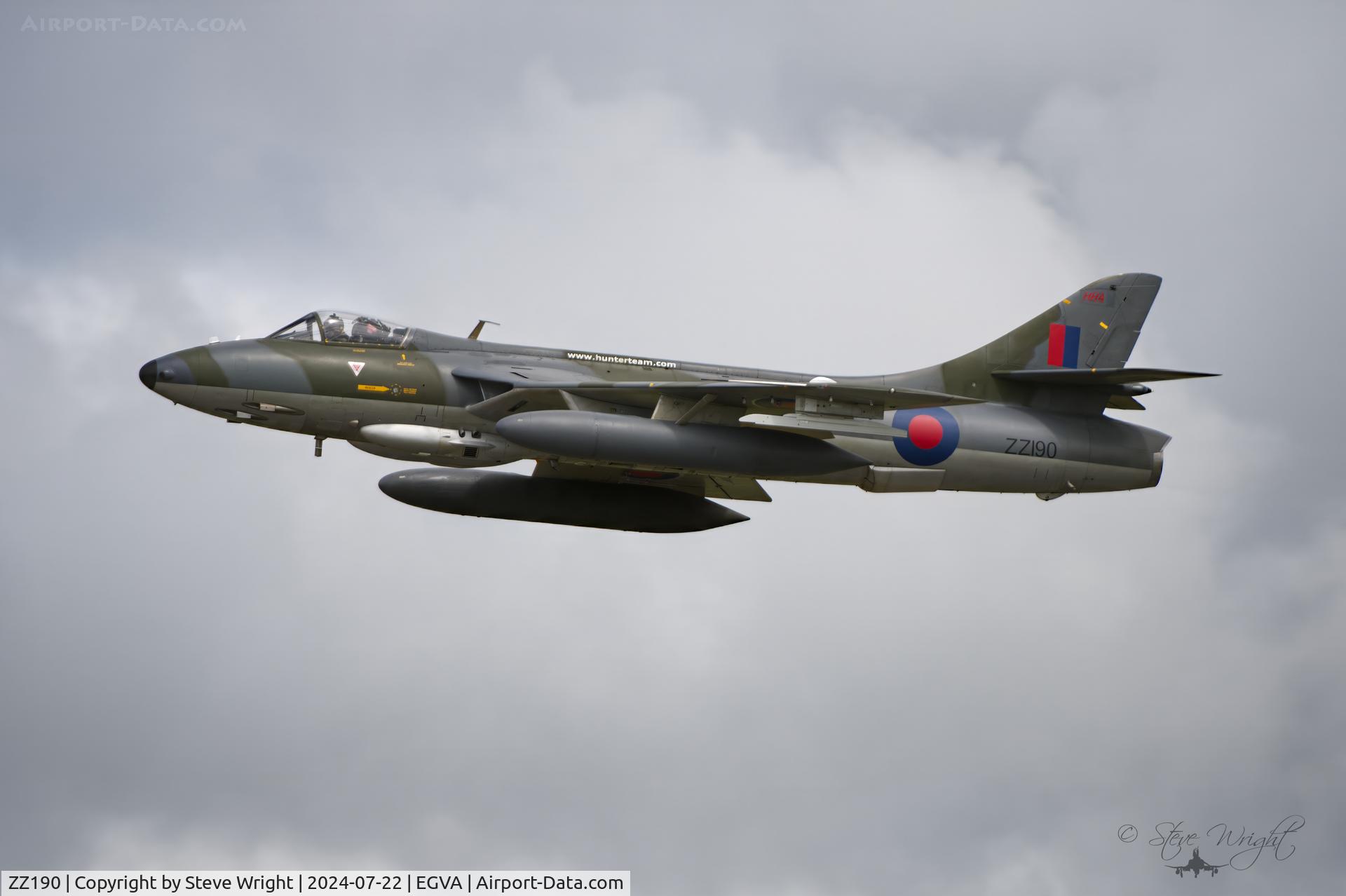ZZ190, 1962 Hawker Hunter F.58 C/N 41H-697433, RIAT 2024 RAF Fairford UK