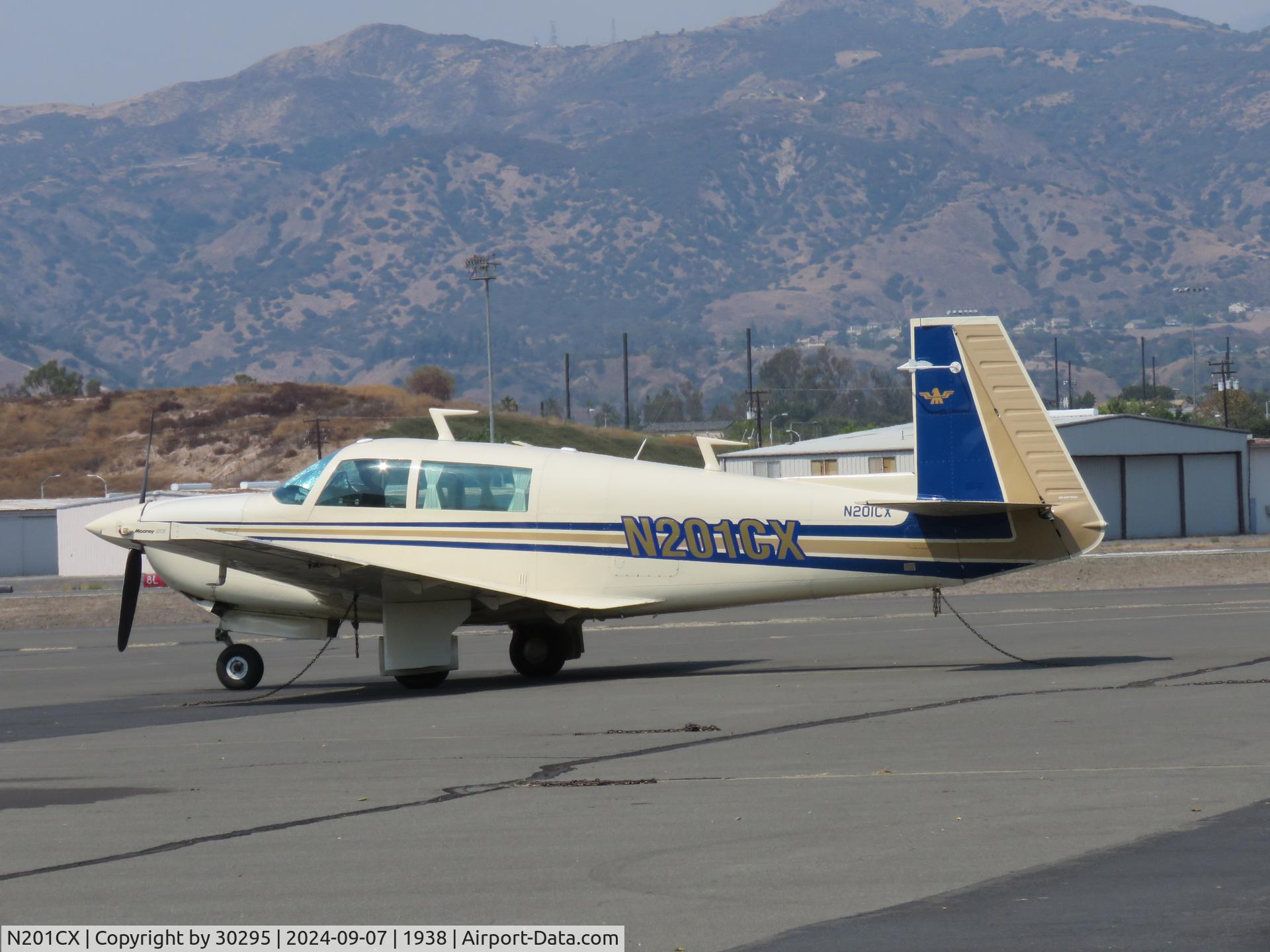 N201CX, 1977 Mooney M20J 201 C/N 24-0443, Parked