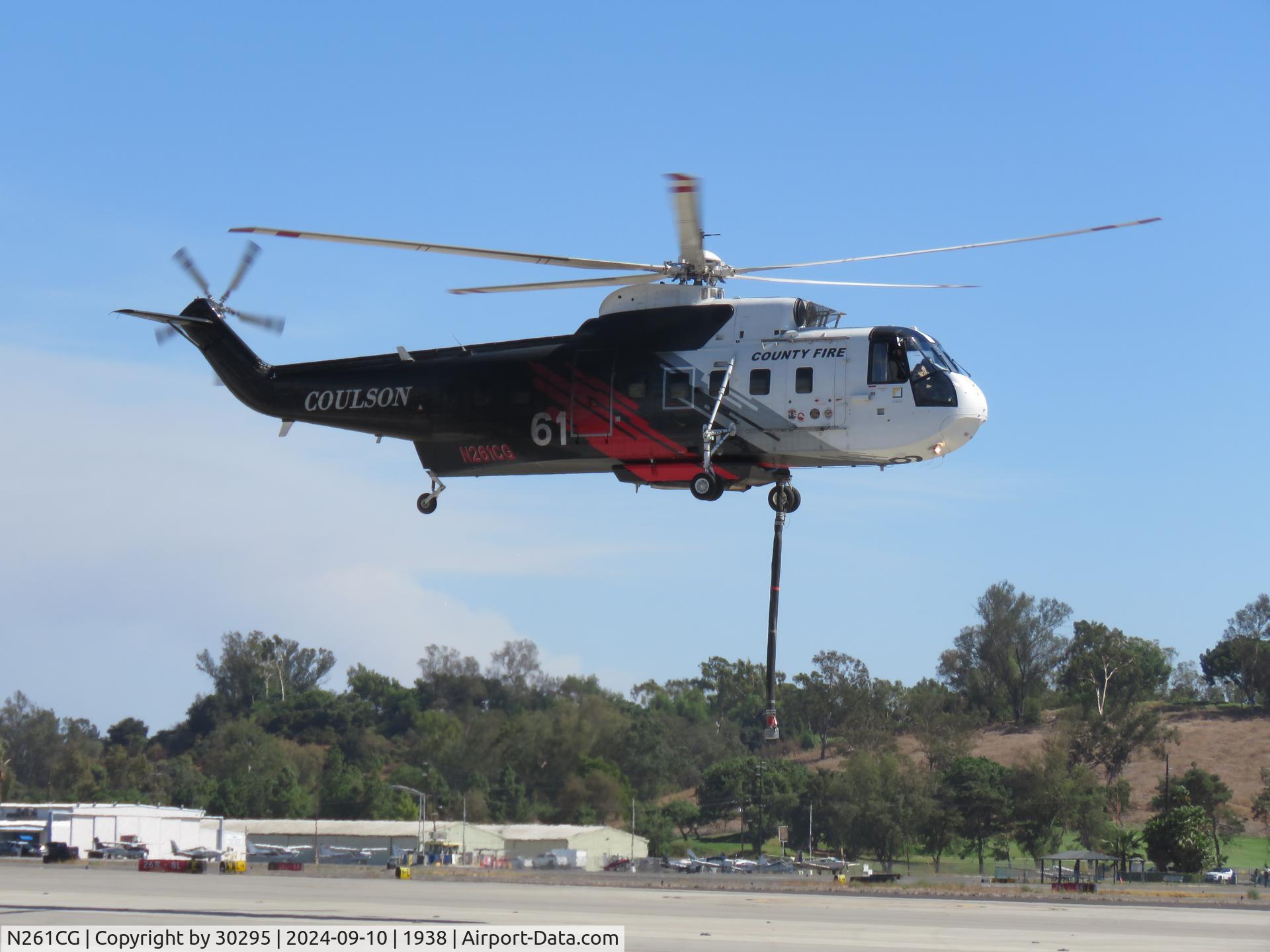 N261CG, 1964 Sikorsky S-61 N-3 C/N 61257, Getting snorkel ready to set down