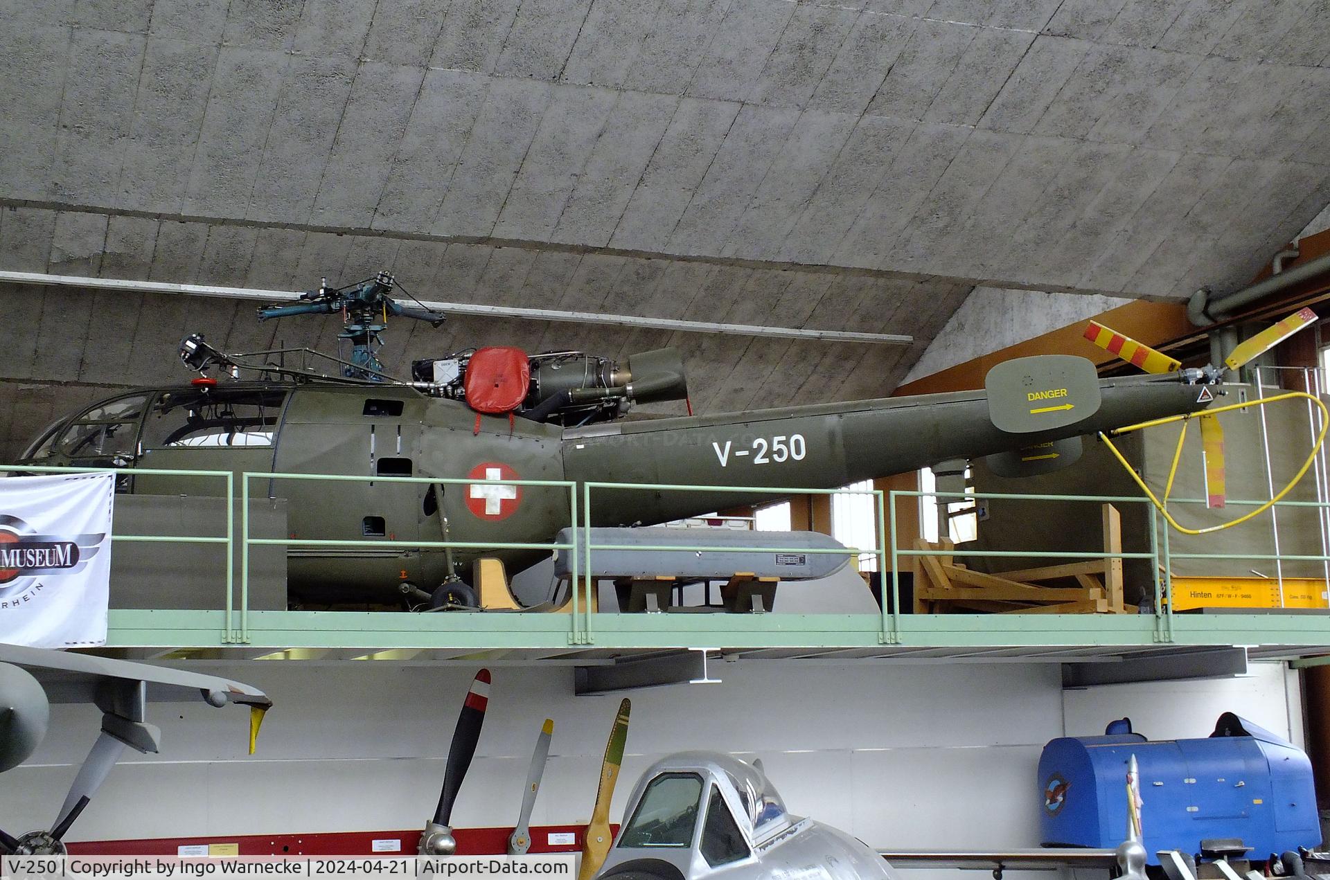 V-250, F+W Emmen SE-3160 Alouette III C/N 126/1072, Sud Aviation (F+W Emmen) SE.3160 Alouette III at the FFA-Museum, Altenrhein