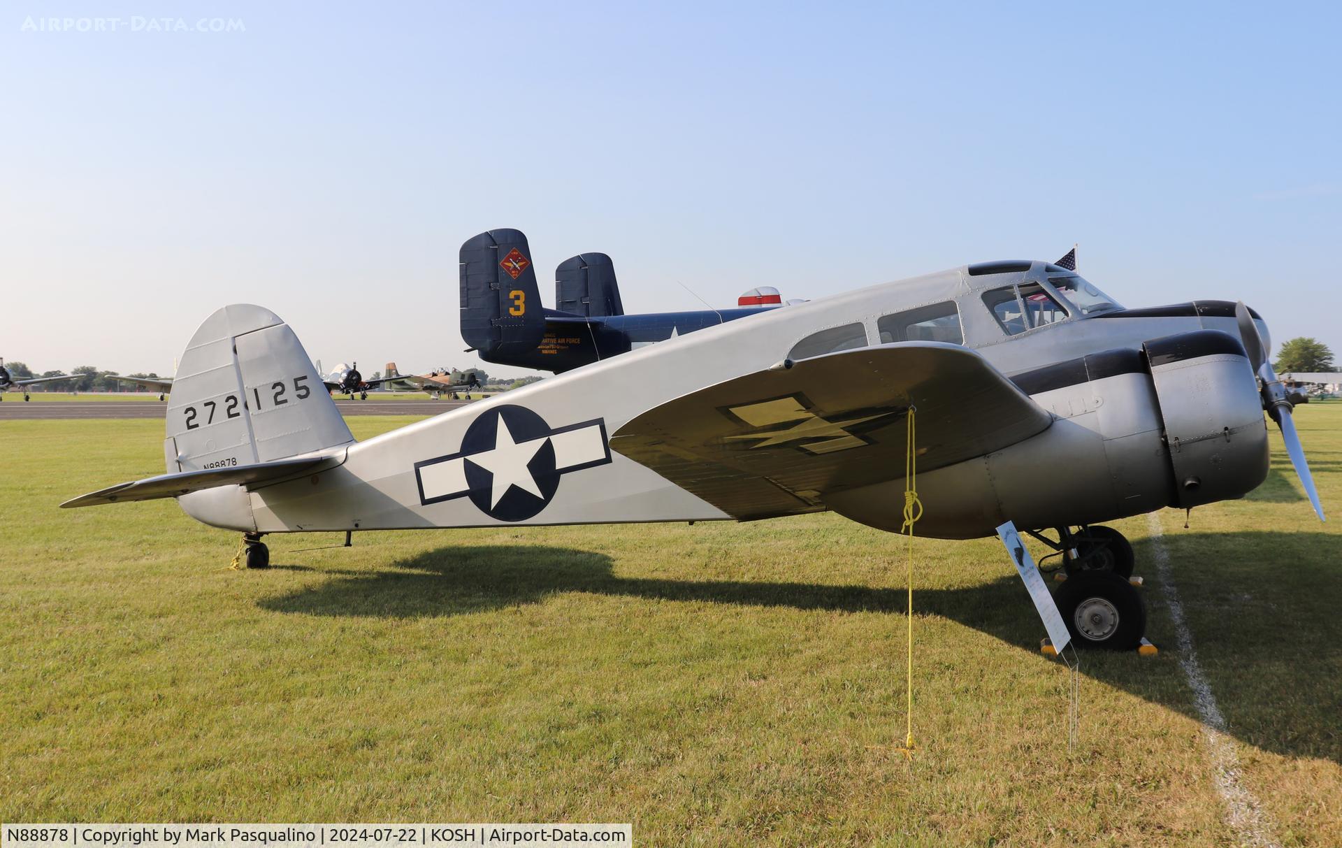 N88878, 1943 Cessna UC-78C (T-50) Bobcat C/N 4121, Cessna UC-78C