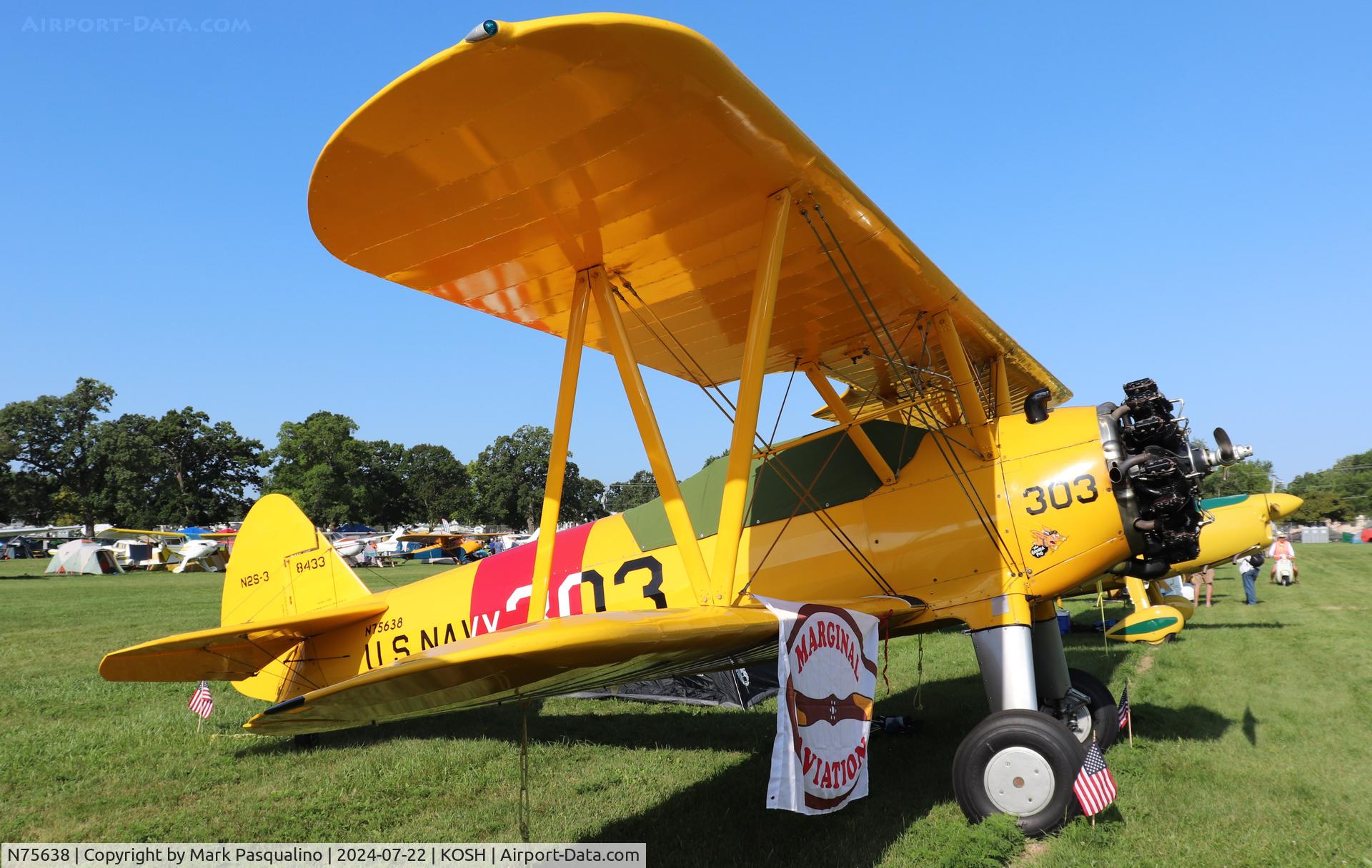 N75638, 1943 Boeing E75 C/N 75-8433, Stearman
