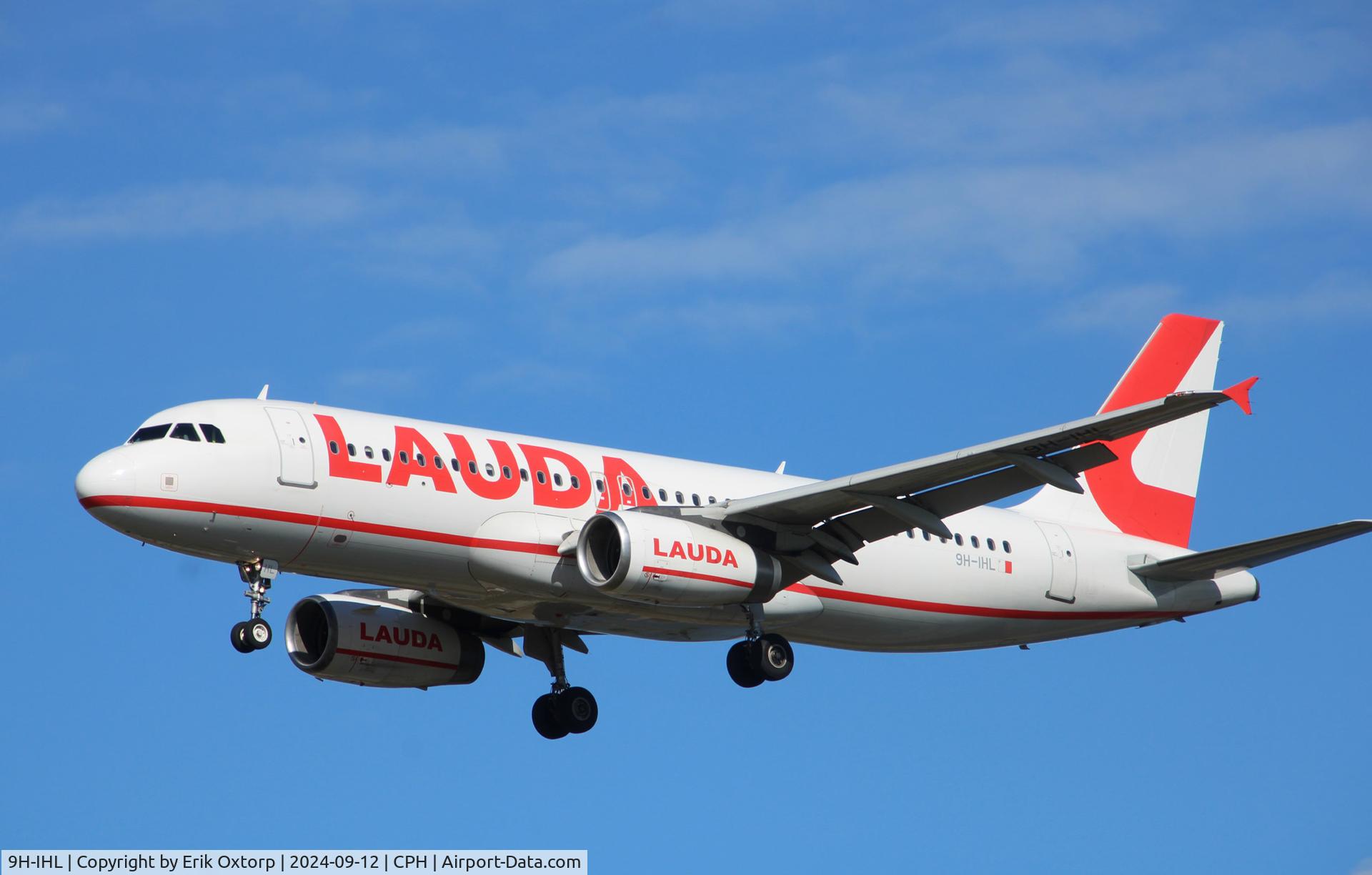 9H-IHL, 2007 Airbus A320-232 C/N 3105, 9H-IHL landing rw 22L