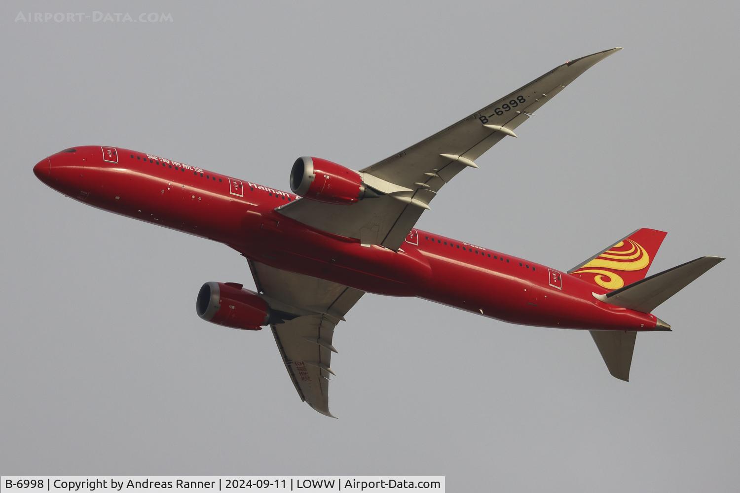 B-6998, 2016 Boeing 787-9 Dreamliner C/N 62718, Hainan Airlines Boeing 787