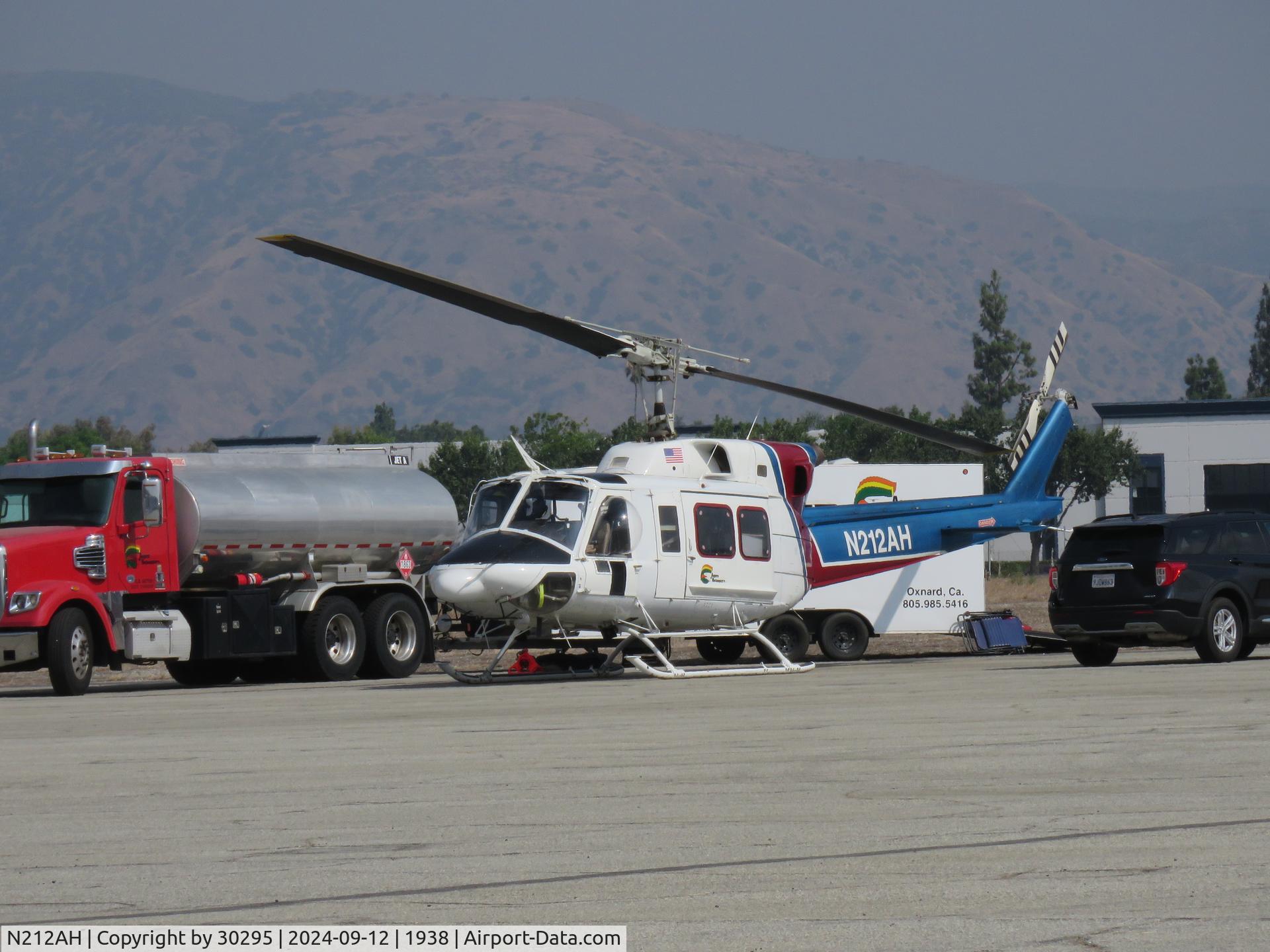 N212AH, 1979 Bell 212 C/N 30959, Parked