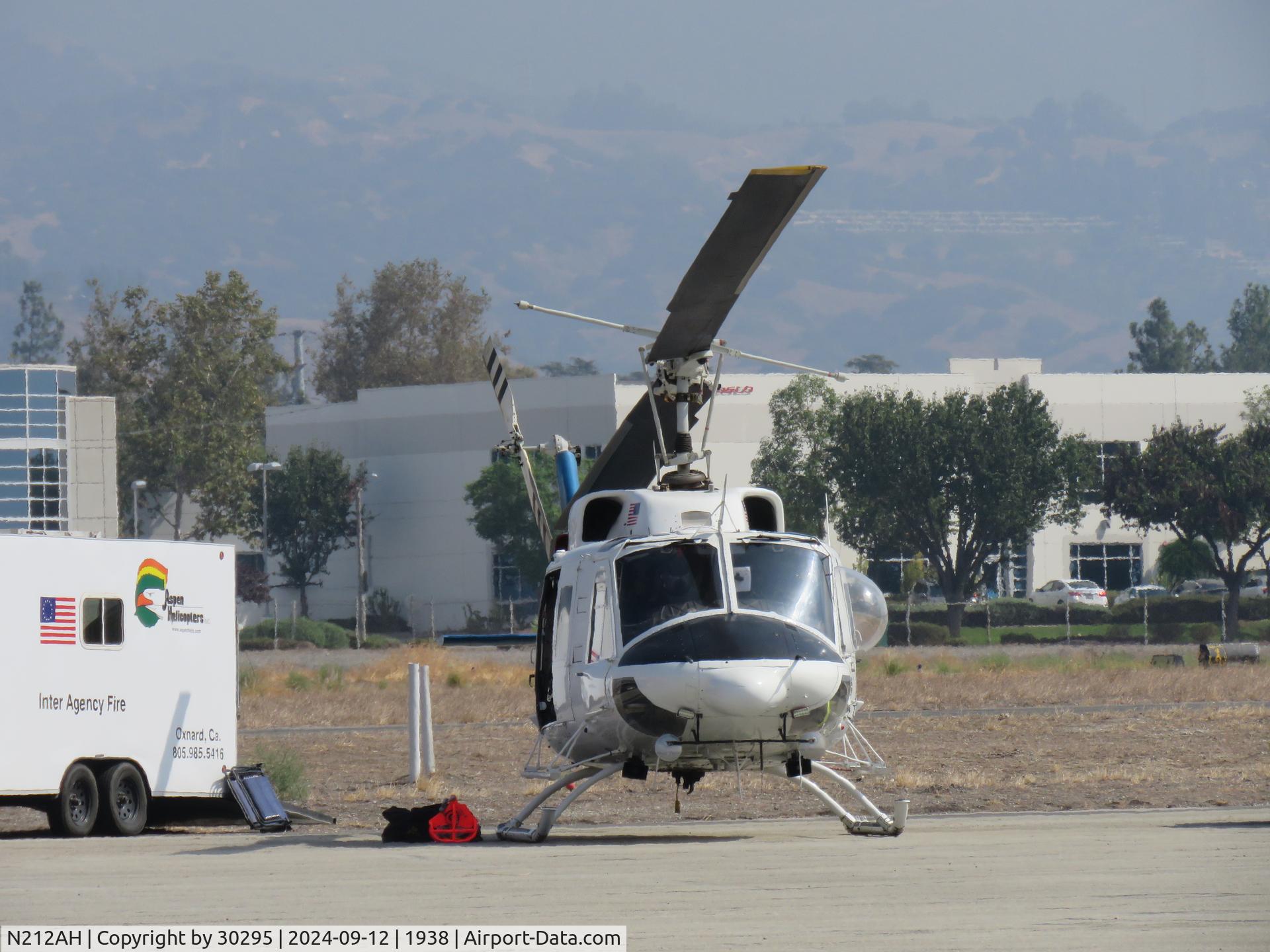 N212AH, 1979 Bell 212 C/N 30959, Waiting for it's turn