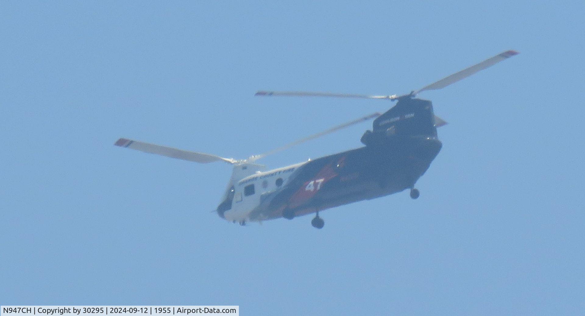 N947CH, 1970 Boeing CH-47D Chinook C/N M.3187 (B-667), Northbound