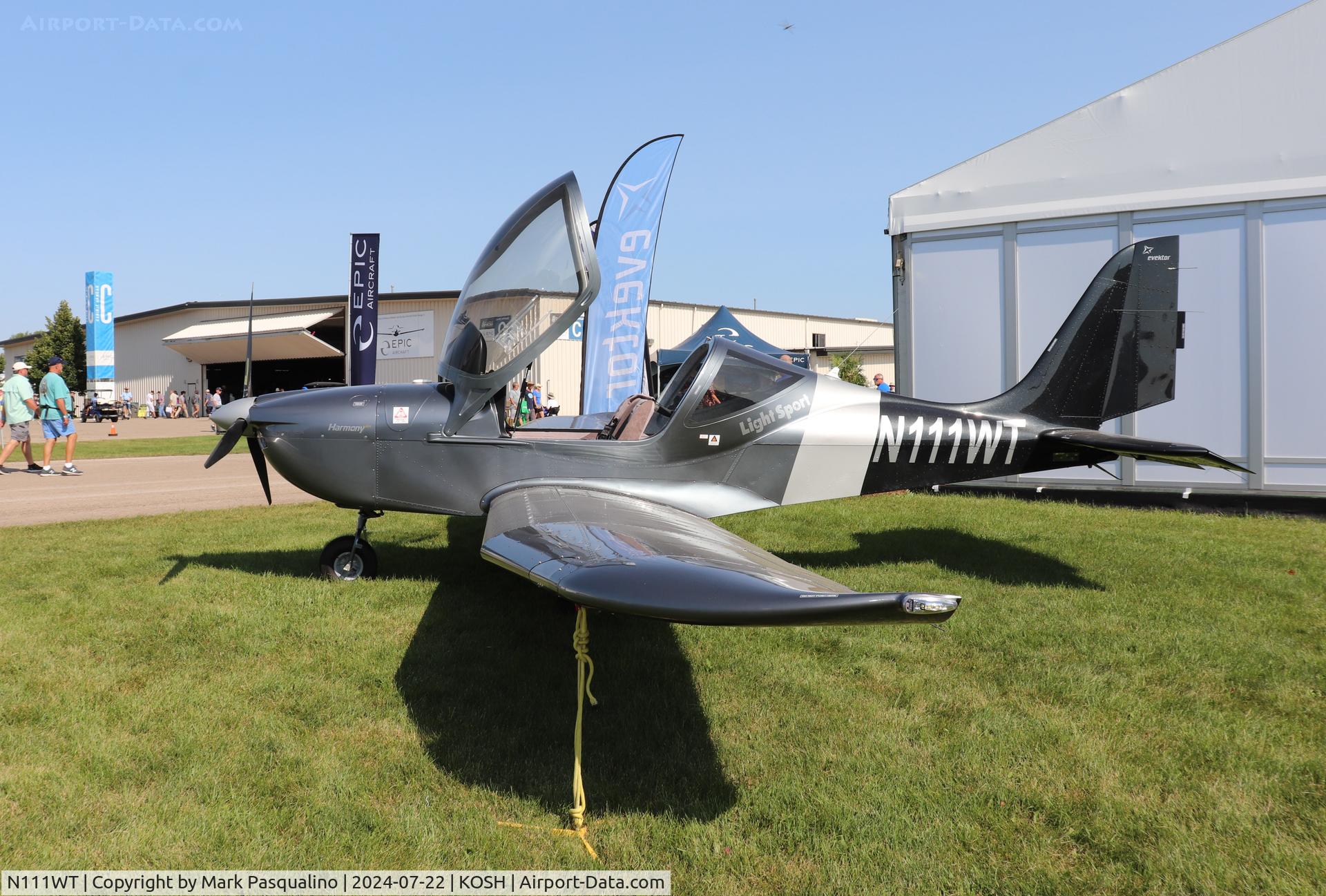 N111WT, 2024 Evektor Harmony LSA C/N 20242239, Evektor Harmony LSA