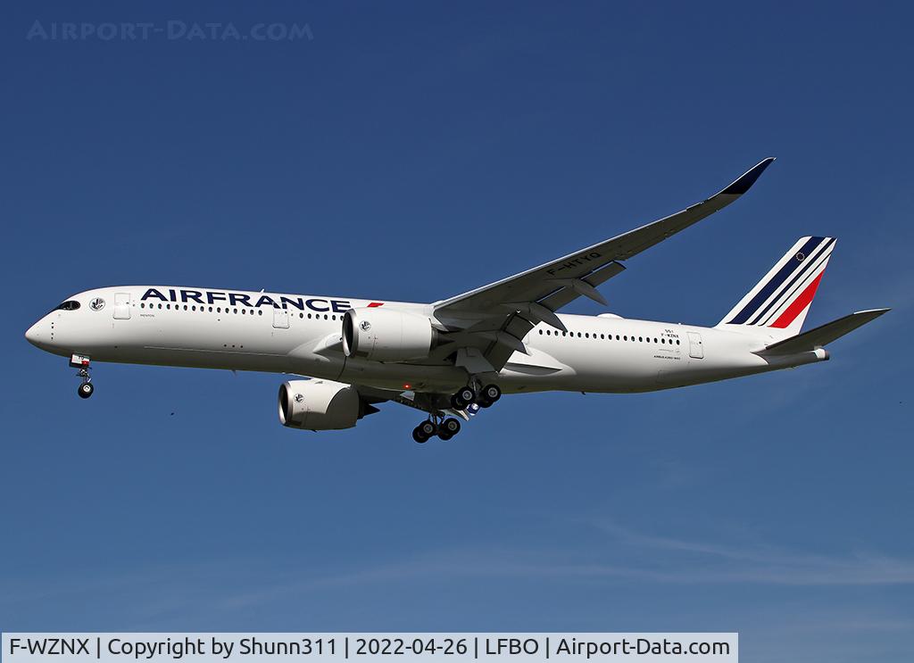 F-WZNX, 2022 Airbus A350-941 C/N 551, C/n 0551- to be F-HTYQ 'Menton'