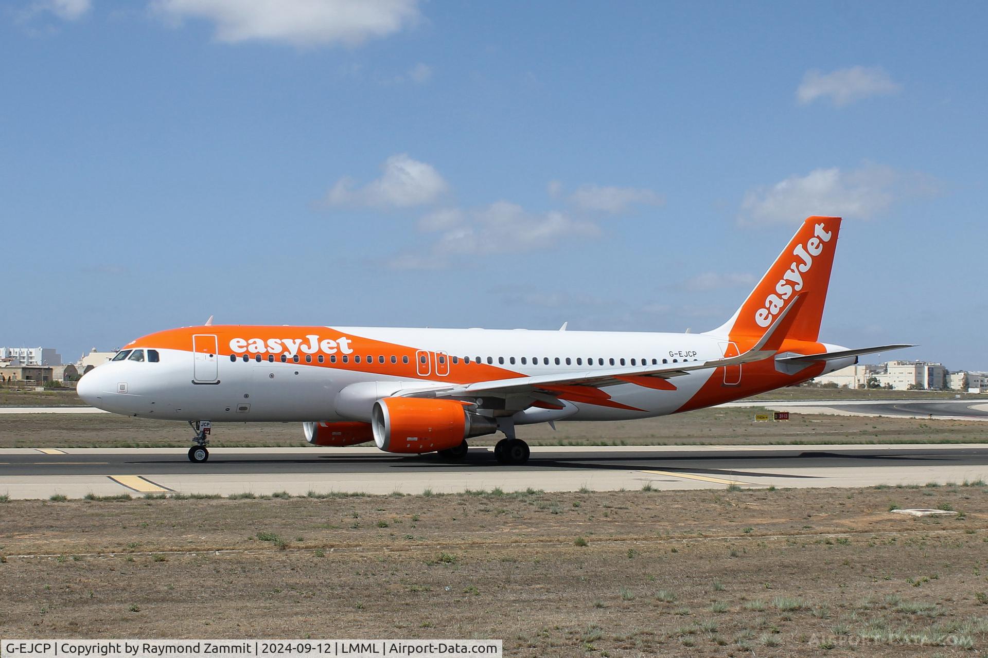 G-EJCP, 2001 Airbus A320-214 C/N 1439, A320 G-EJCP Easyjet