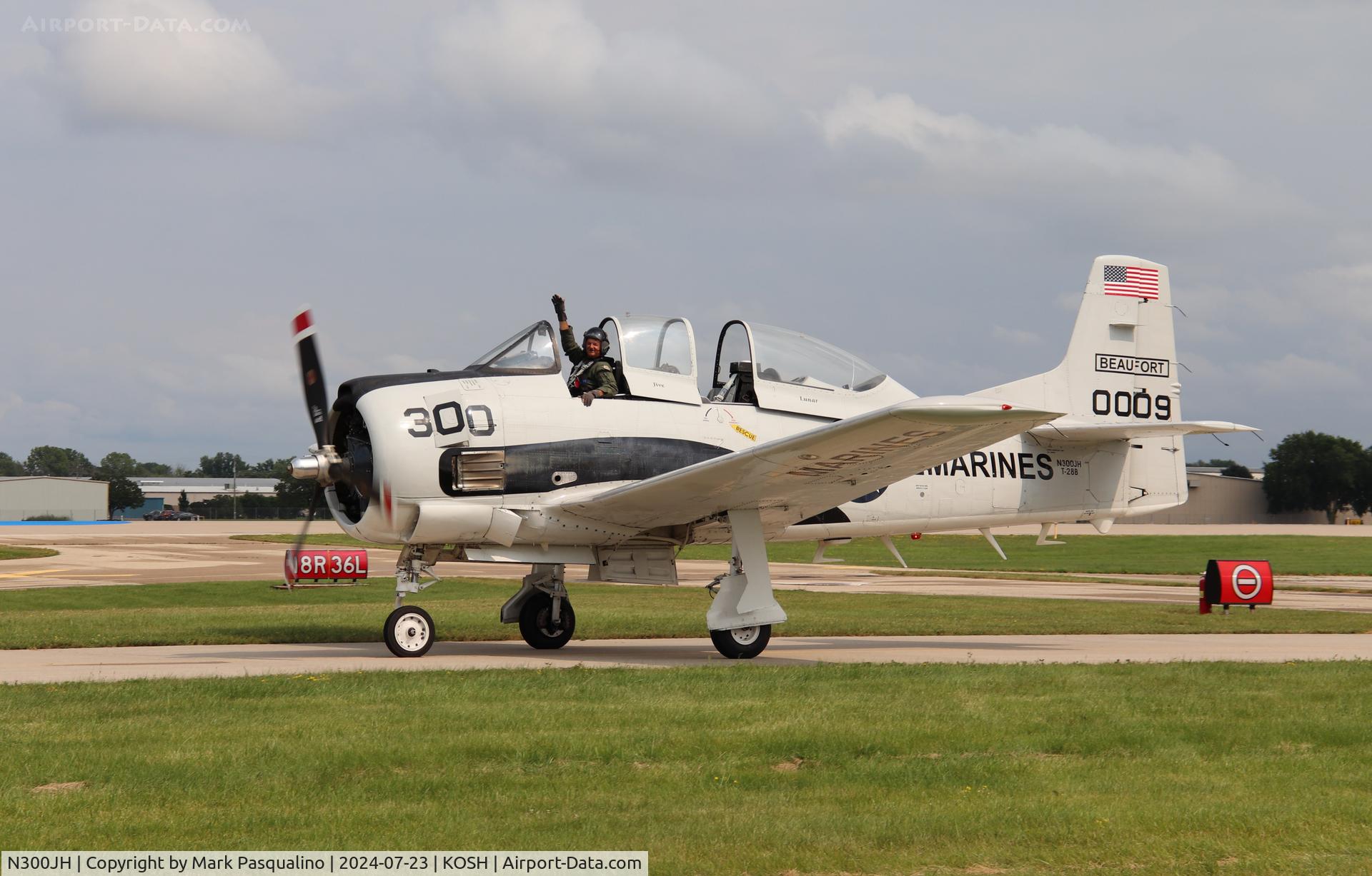 N300JH, 1955 North American T-28B Trojan C/N 219-8, North American T-28B